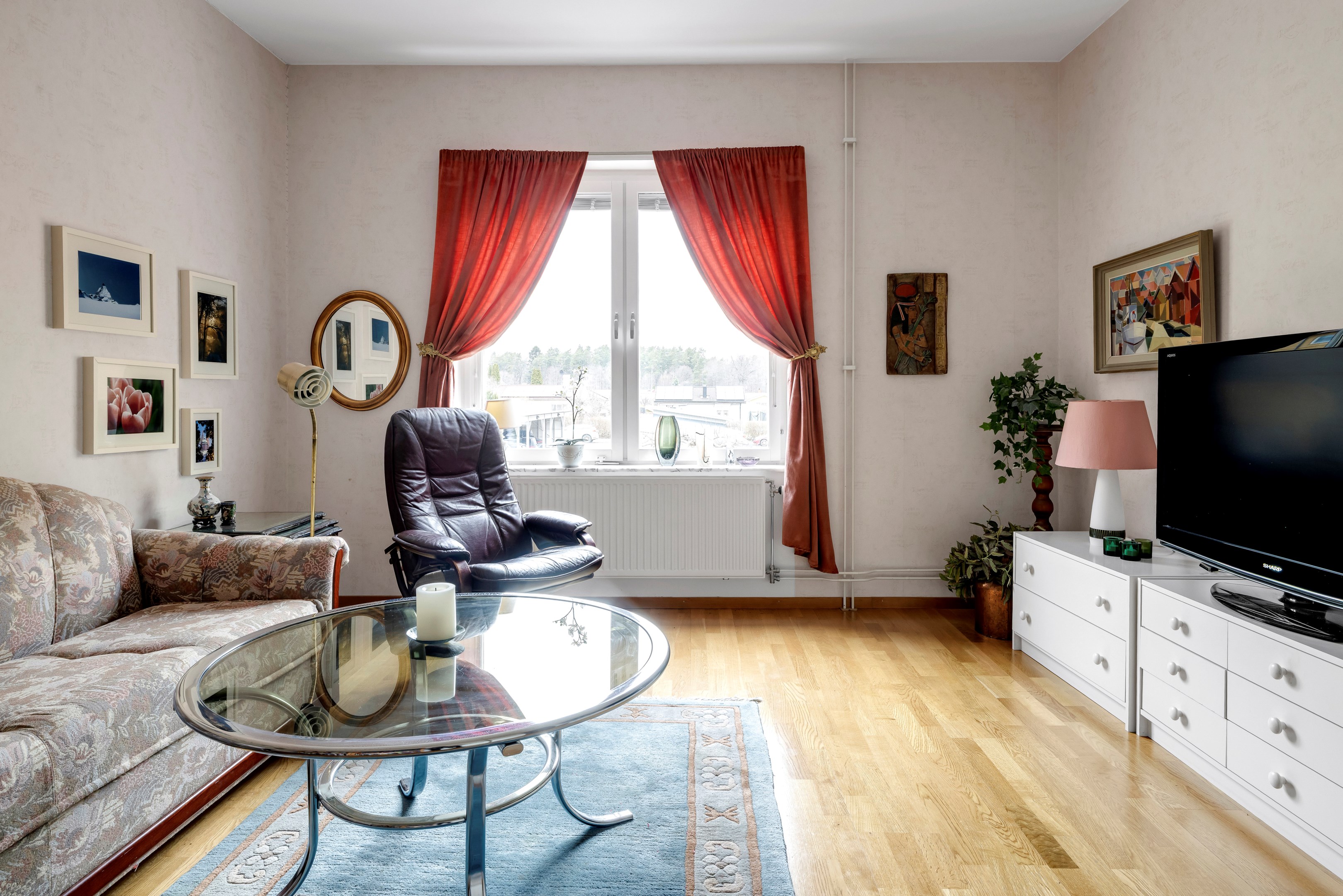 Bostadsbild från Styrbjörnsgatan 9, Såld i Svartbäcken, Uppsala