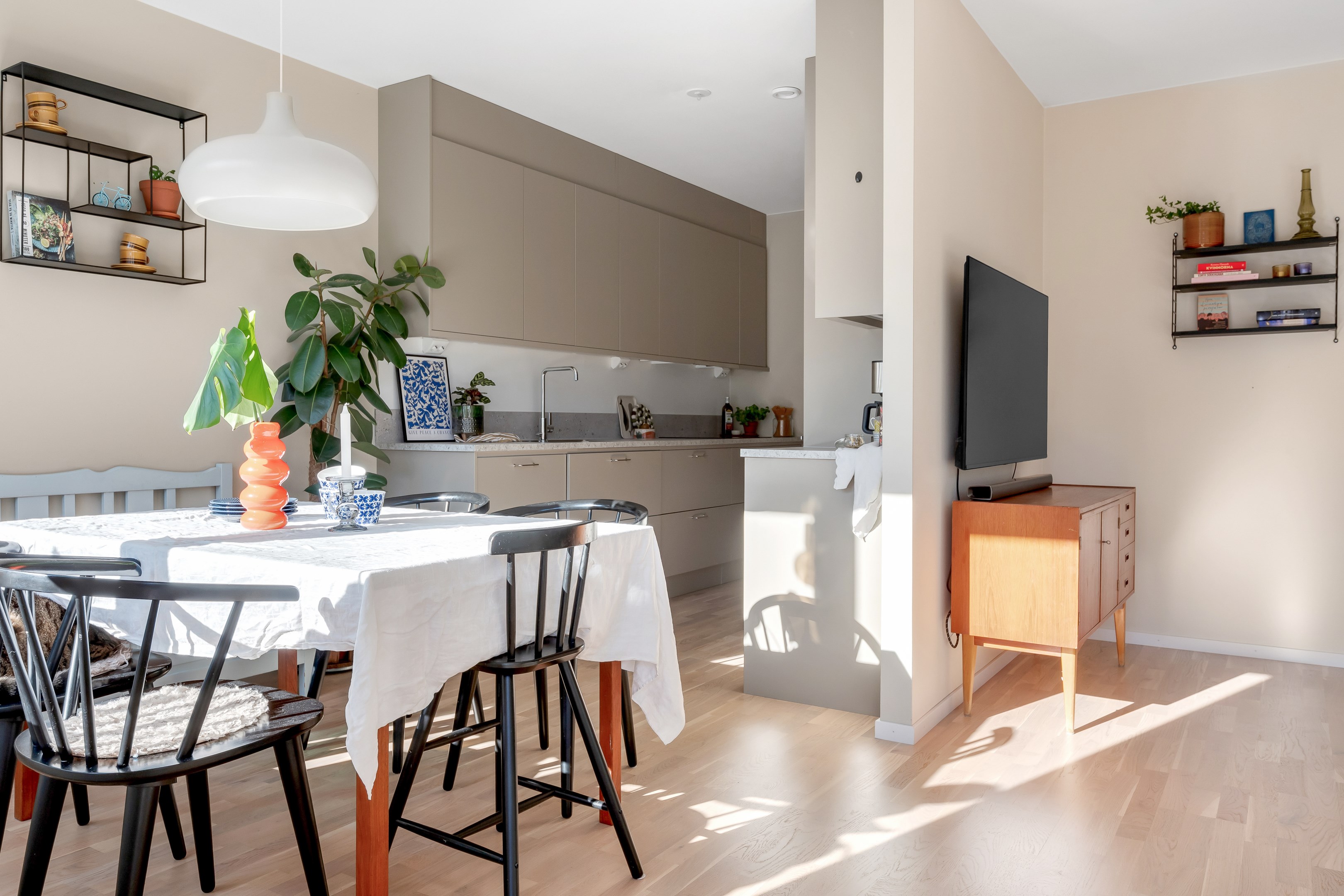 Bostadsbild från Otto Myrbergs väg 4B, Såld i Rickomberga, Uppsala