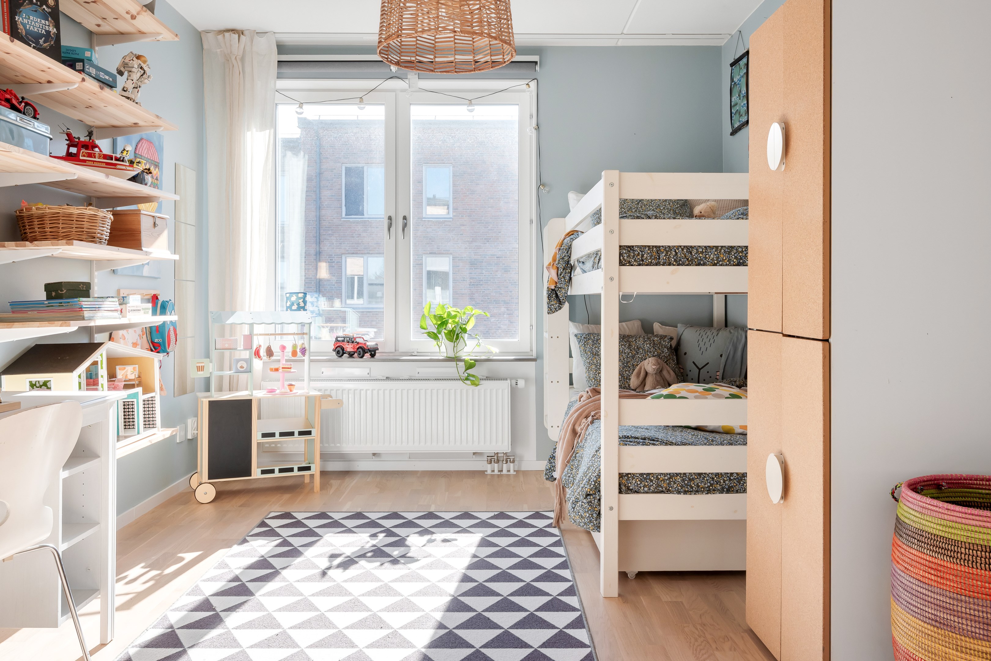 Bostadsbild från Otto Myrbergs väg 4B, Såld i Rickomberga, Uppsala