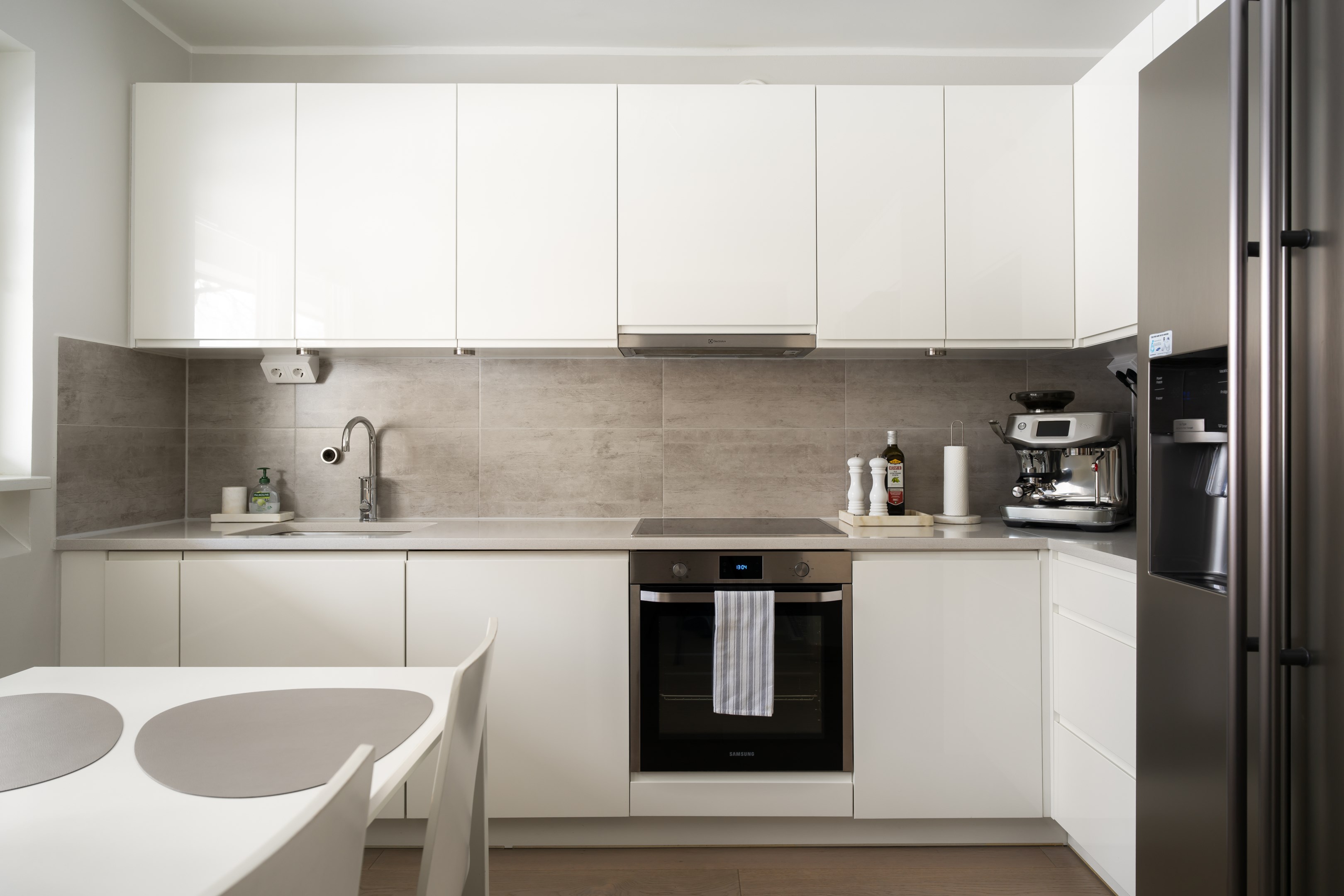 Bostadsbild från Slättåkragränd 11, Till salu i Östberga, Stockholm