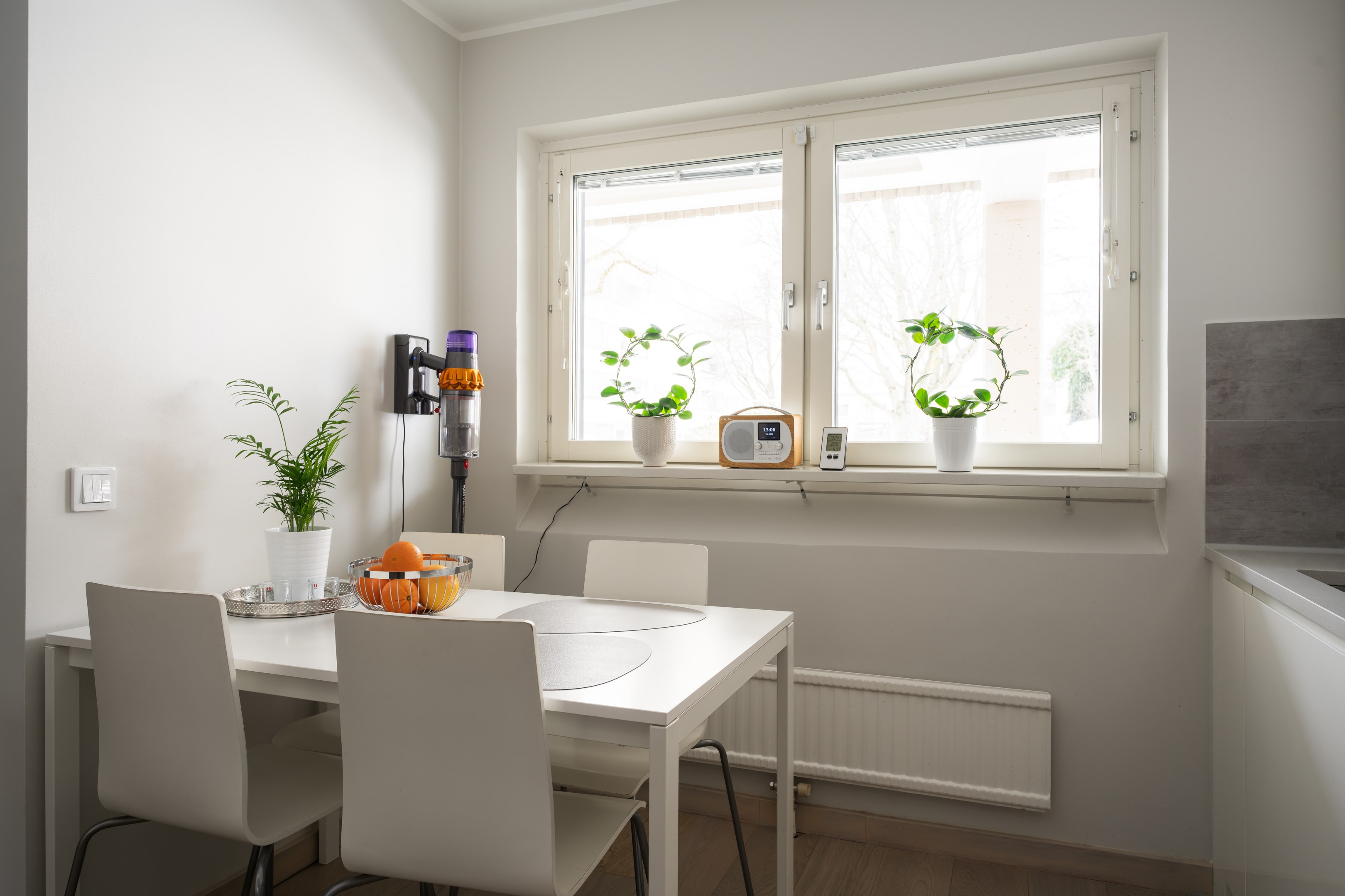 Bostadsbild från Slättåkragränd 11, Till salu i Östberga, Stockholm