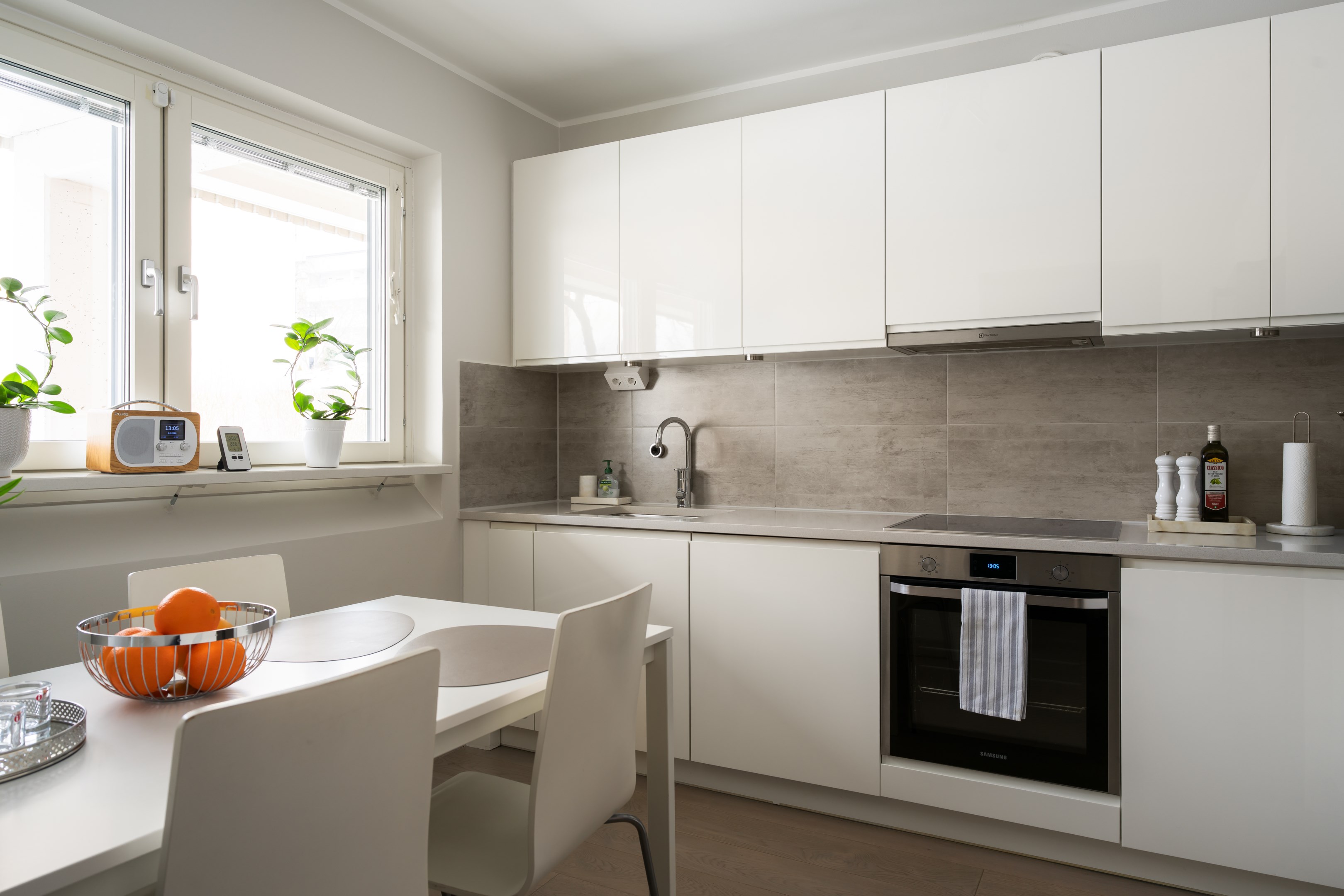 Bostadsbild från Slättåkragränd 11, Till salu i Östberga, Stockholm