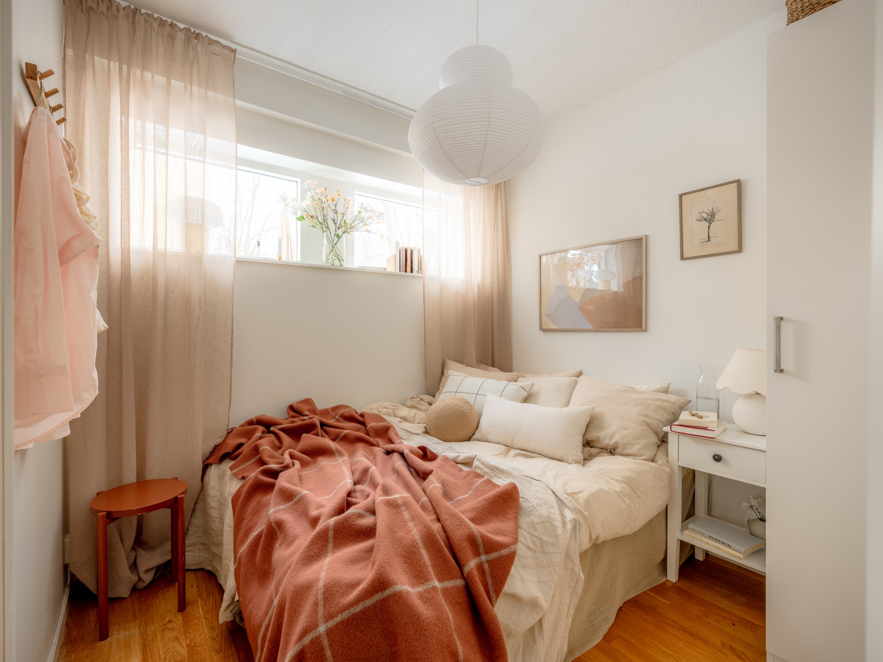 Bostadsbild från Fastlagsvägen 15, Till salu i Midsommarkransen, Stockholm