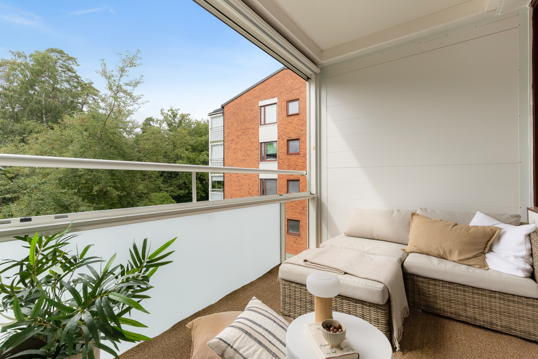 Bostadsbild från Björnstigen 113, Såld i Bergshamra, Solna