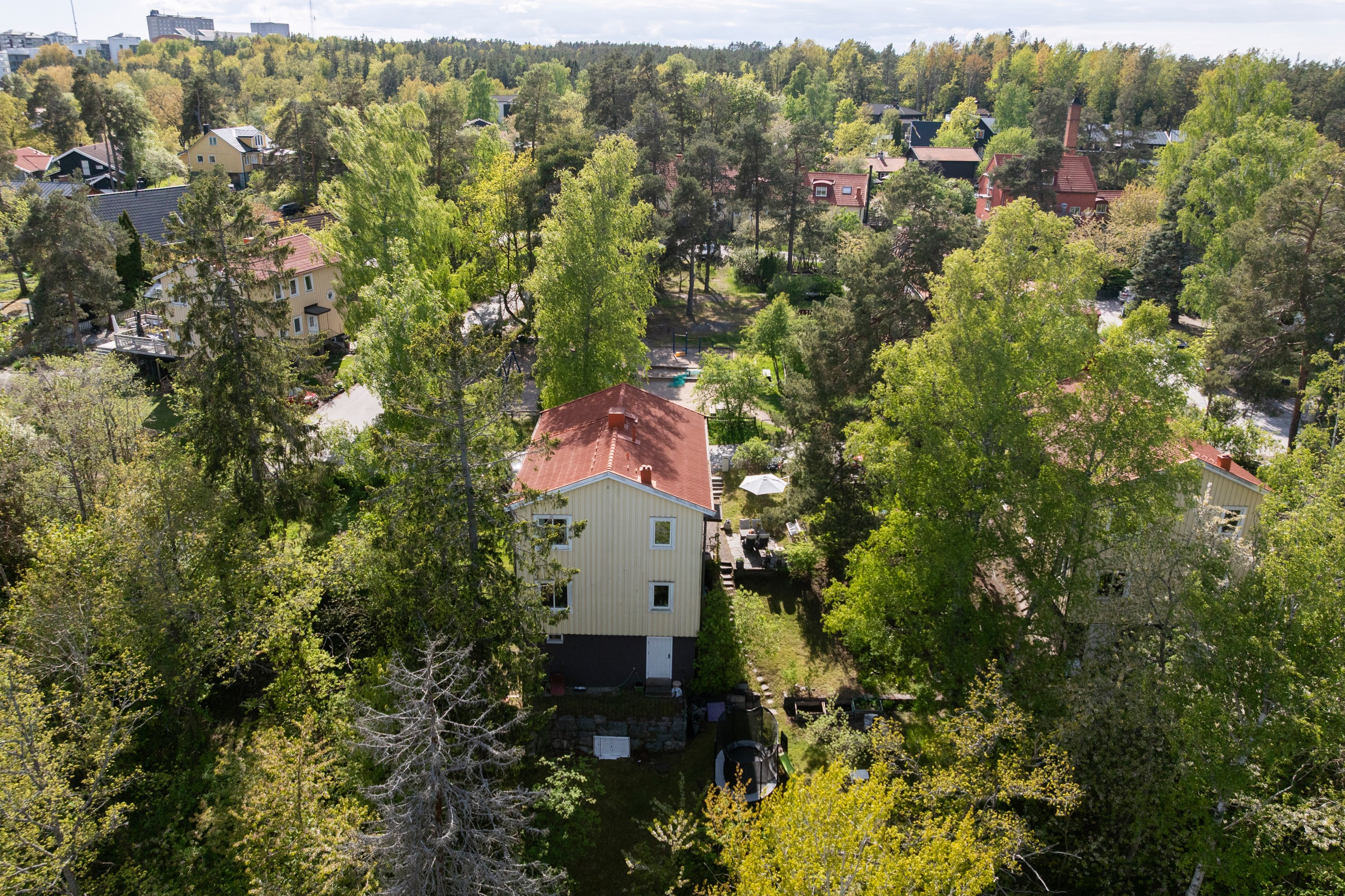 Bostadsbild från Midgårdsvägen 2, Till salu i Ektorp, Nacka