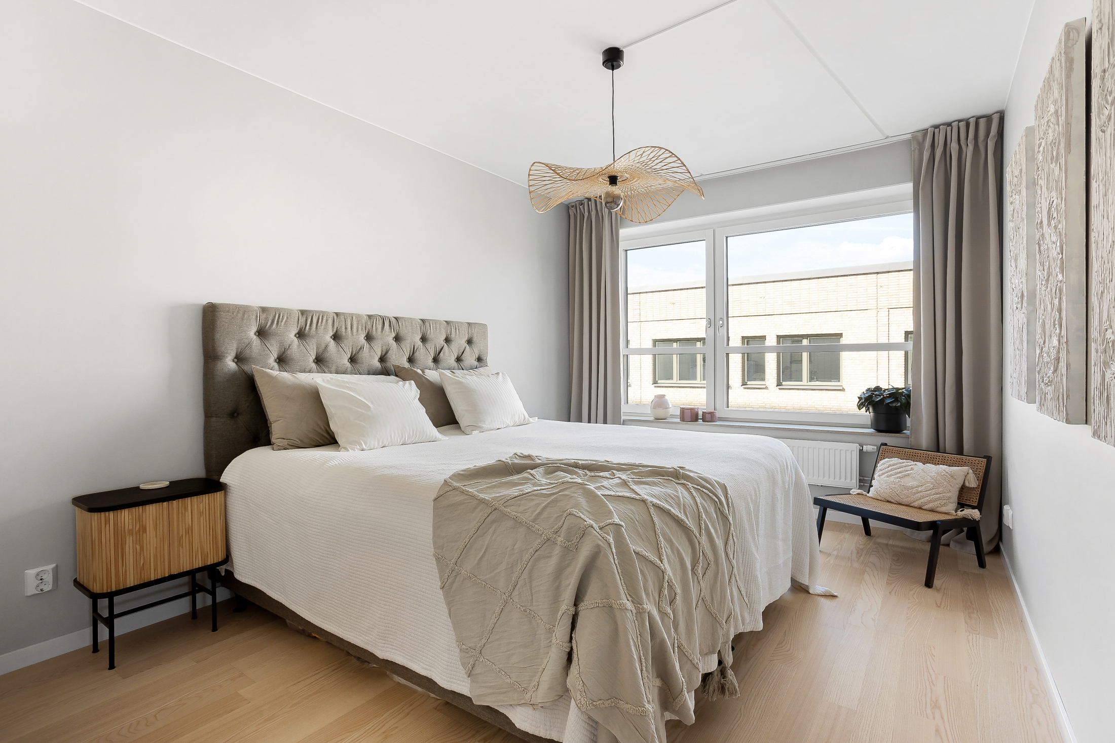 Bostadsbild från Sylvangatan 9, Till salu i Haga, Norra, Solna