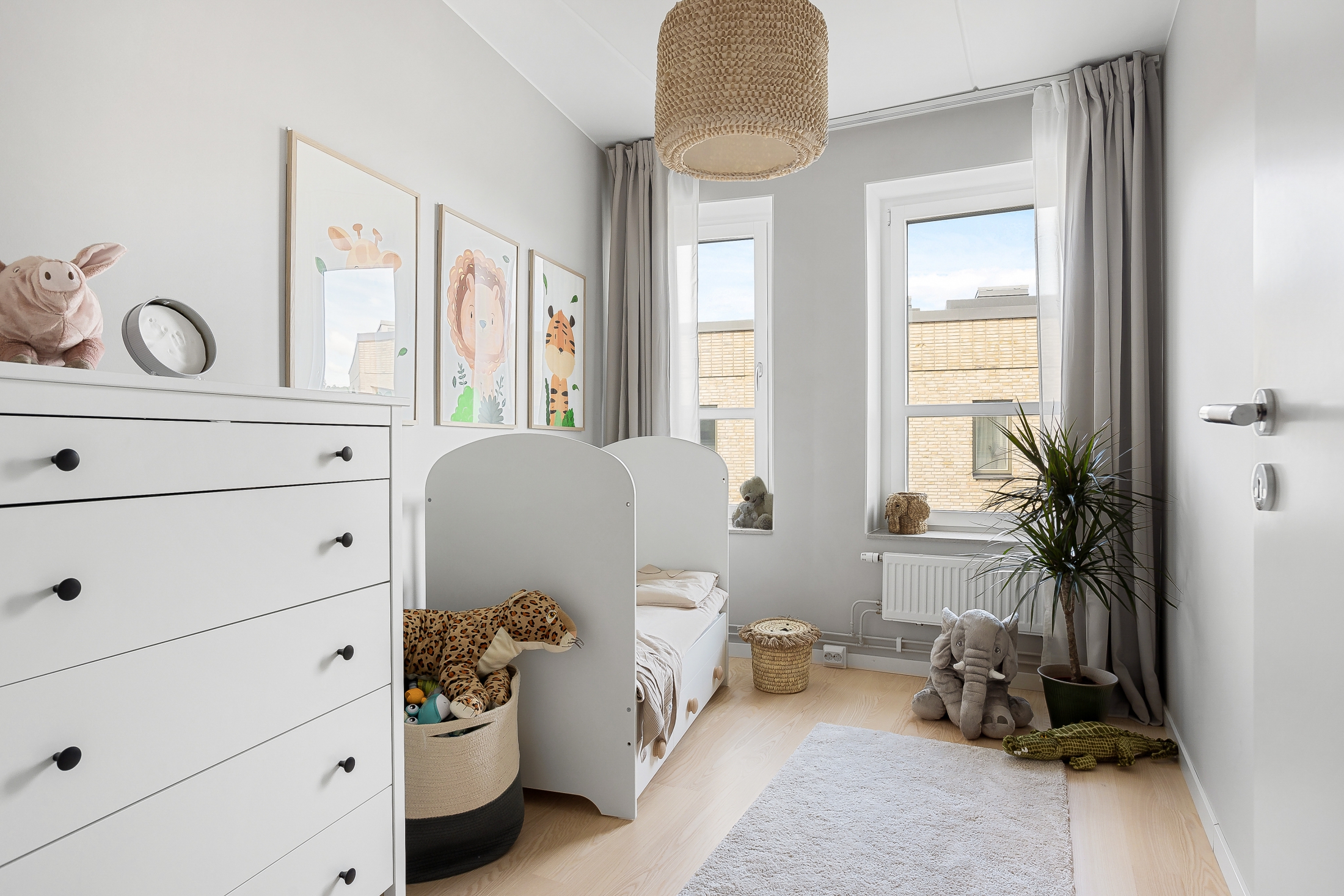 Bostadsbild från Sylvangatan 9, Till salu i Haga, Norra, Solna