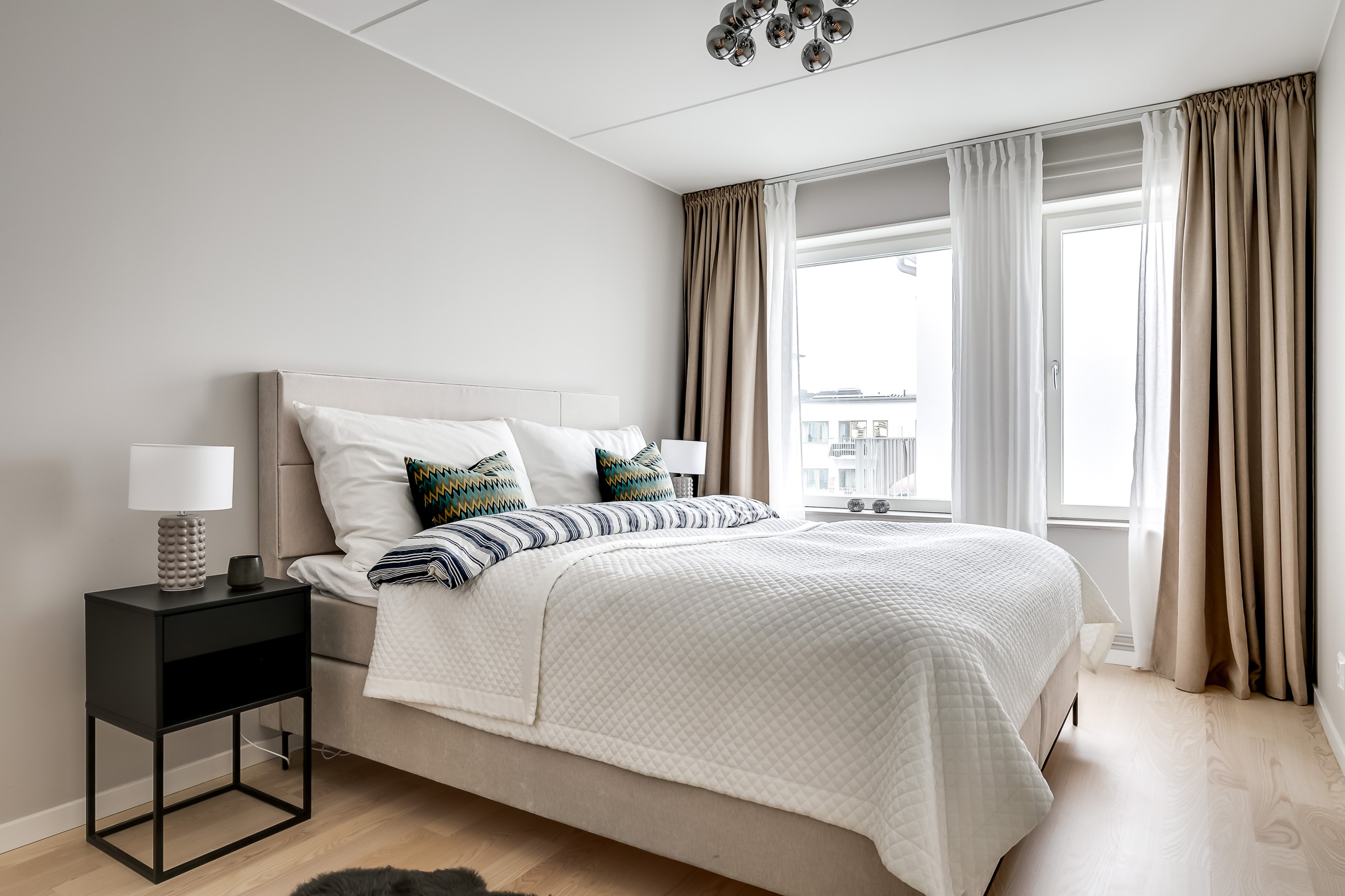 Bostadsbild från Torfredsplatsen 7, Såld i Haga, Norra, Solna