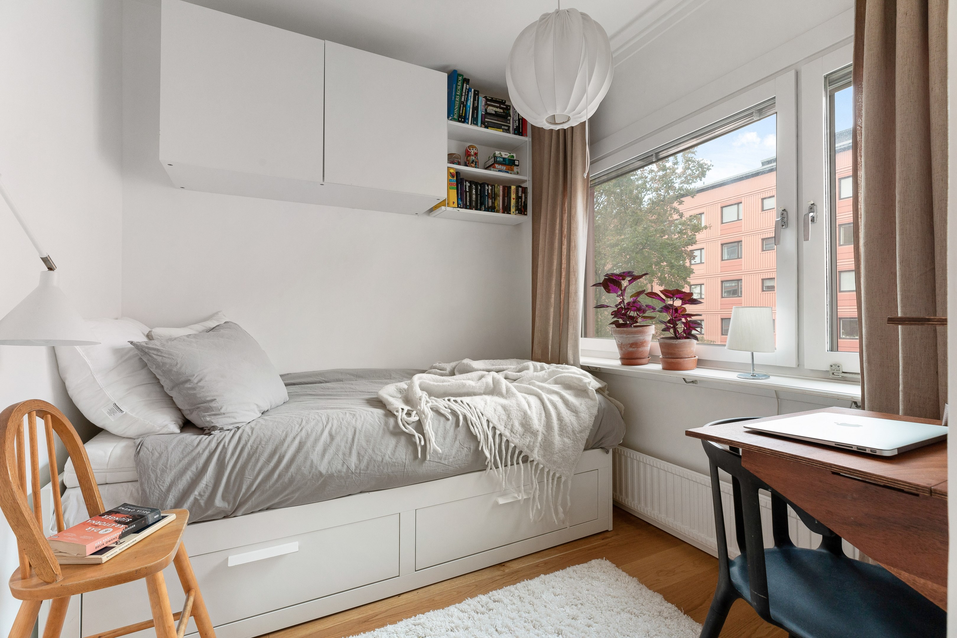 Bostadsbild från Rådjursstigen 20, Såld i Bergshamra, Solna