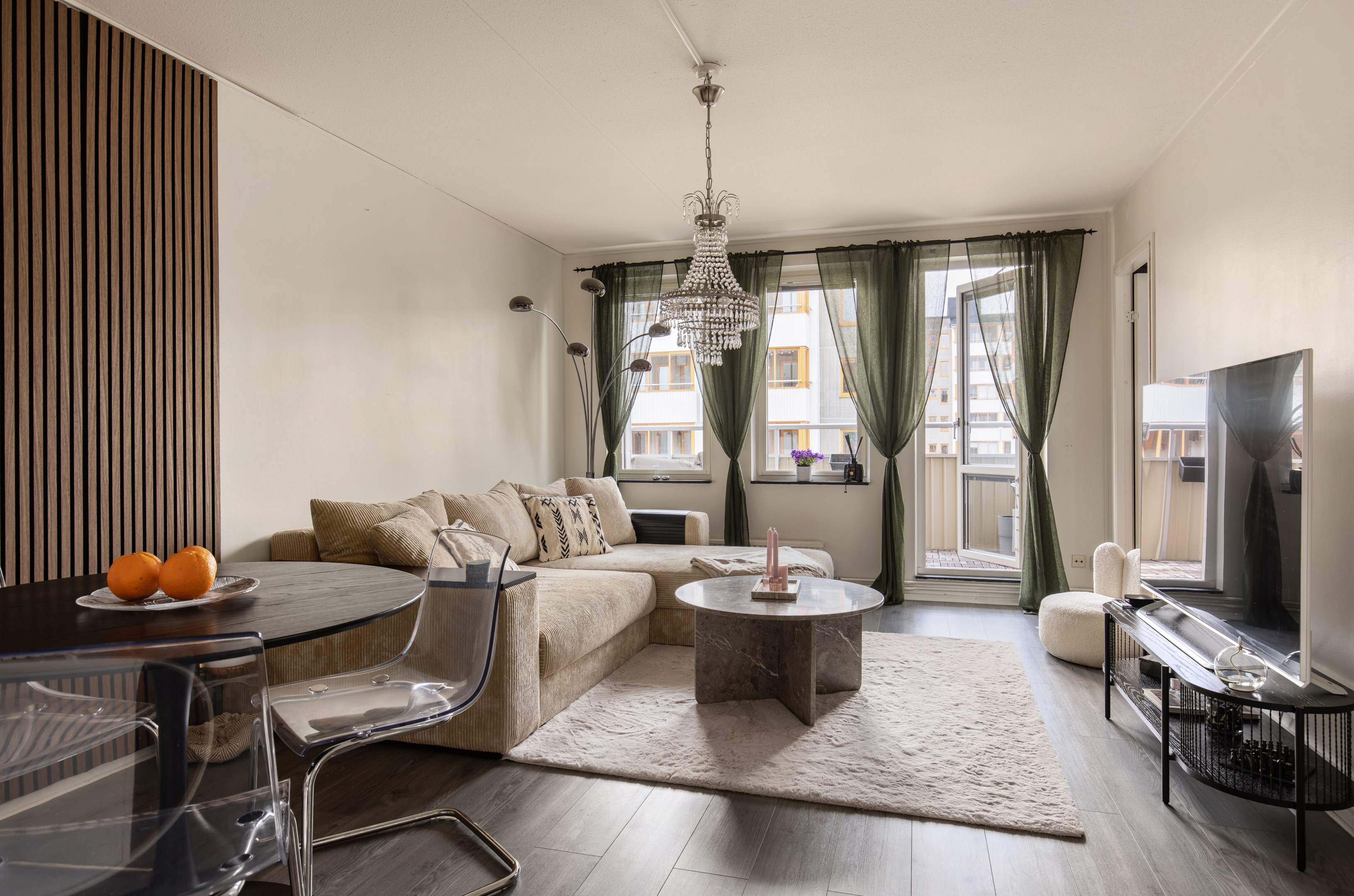 Bostadsbild från Skarpövägen 37, Till salu i Västra Orminge, Nacka