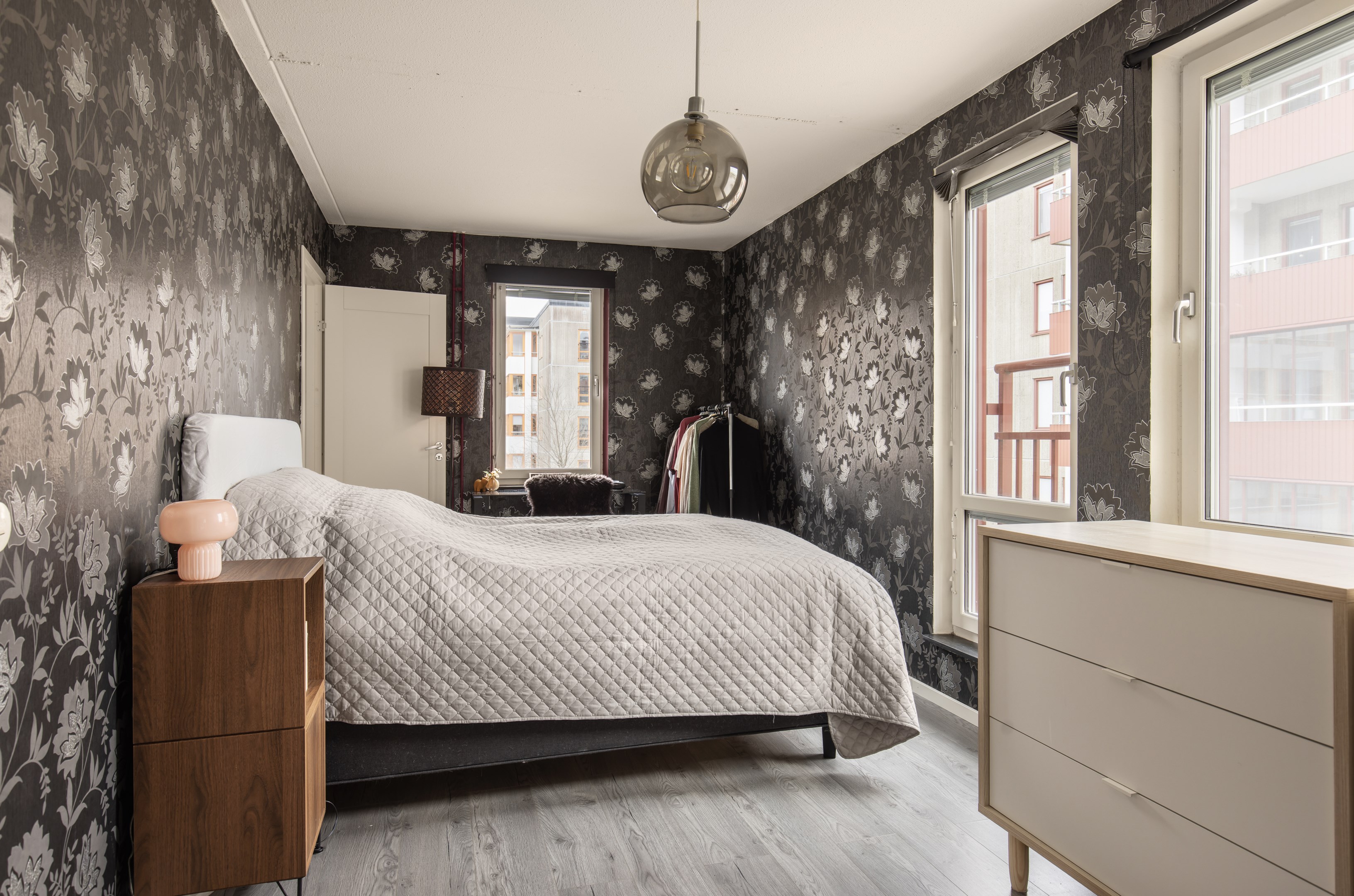 Bostadsbild från Skarpövägen 37, Till salu i Västra Orminge, Nacka