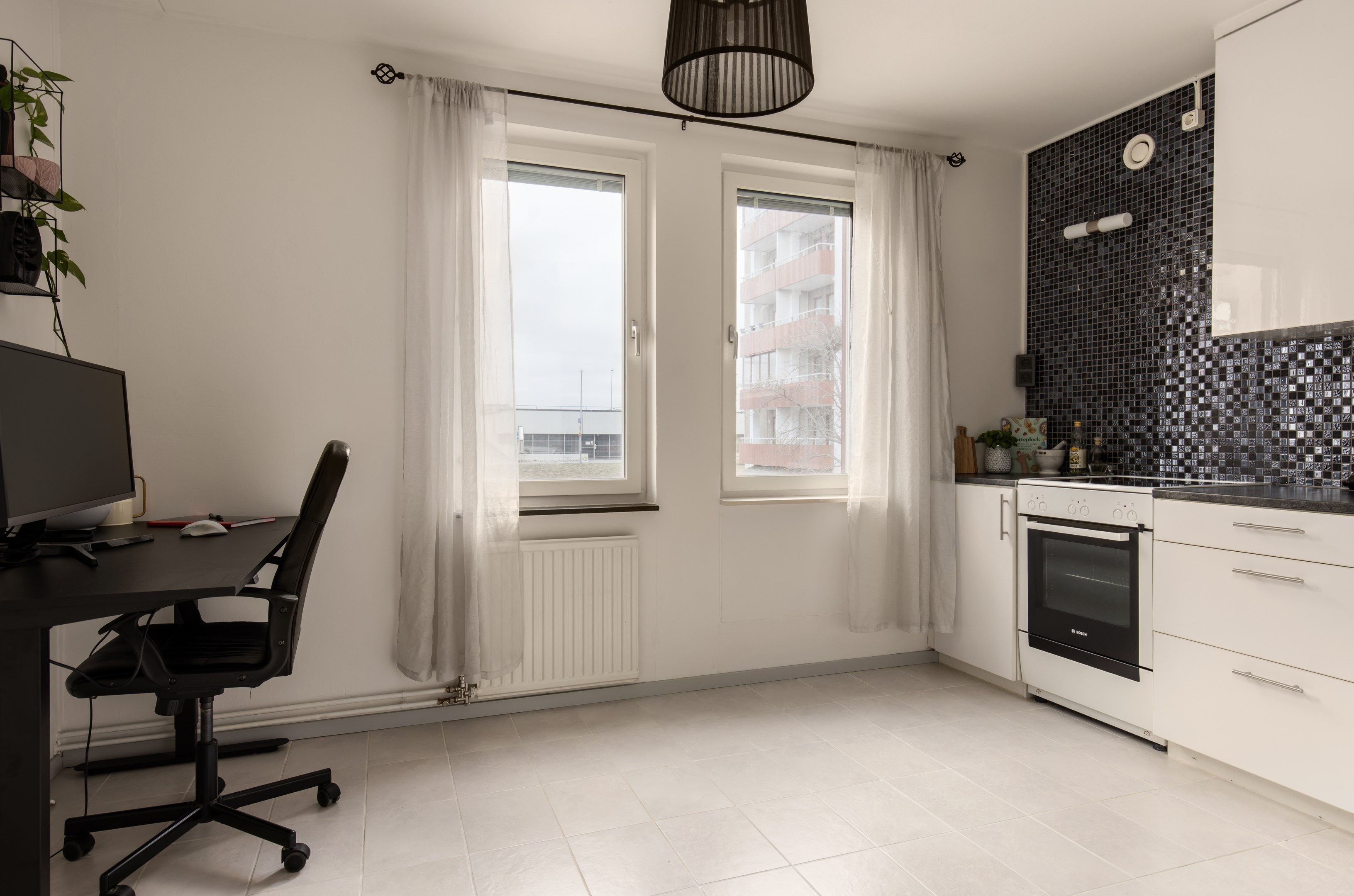 Bostadsbild från Skarpövägen 37, Till salu i Västra Orminge, Nacka