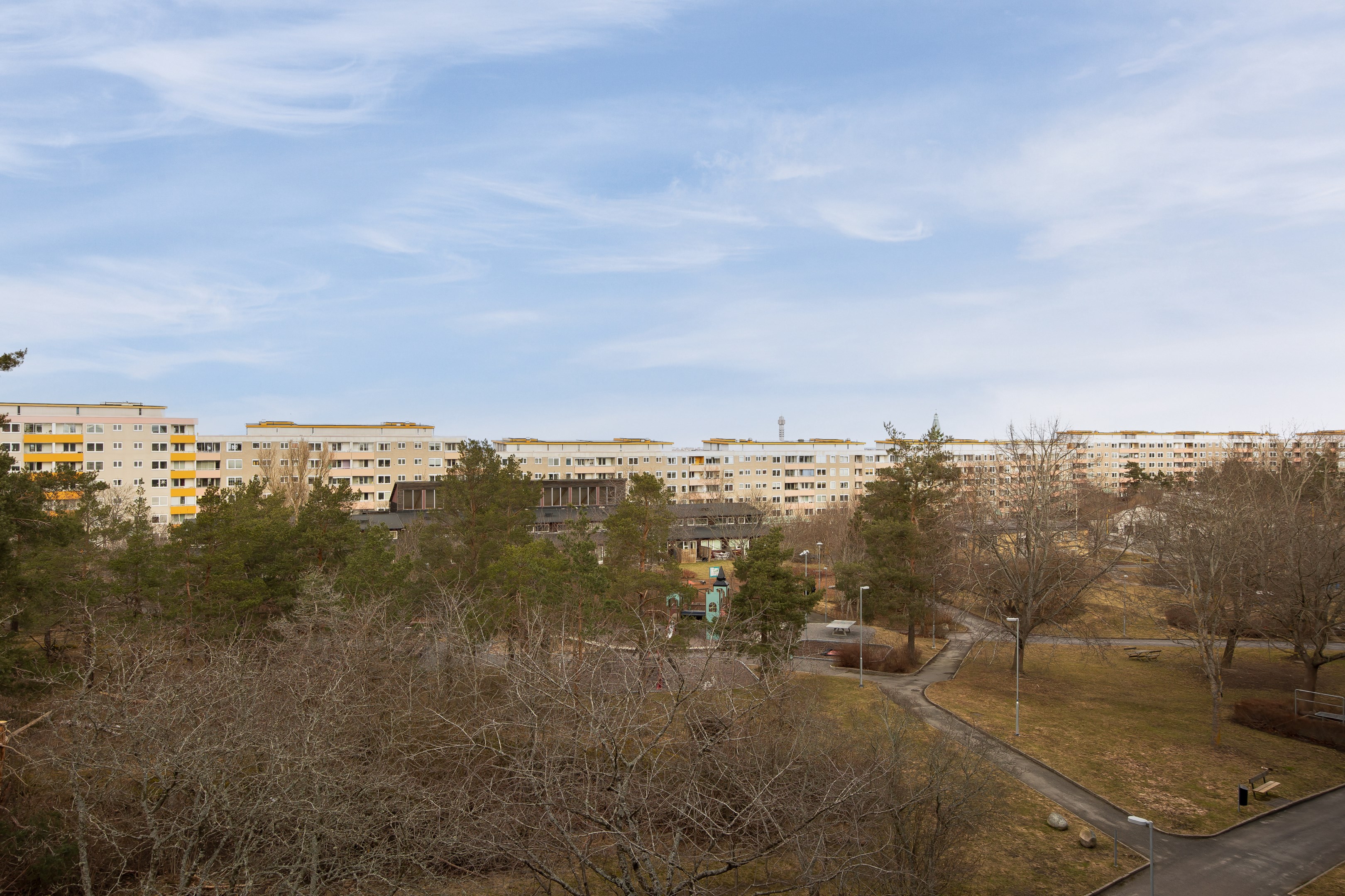 Bostadsbild från Henriksdalsringen 65, Till salu i Henriksdalsberget, Nacka