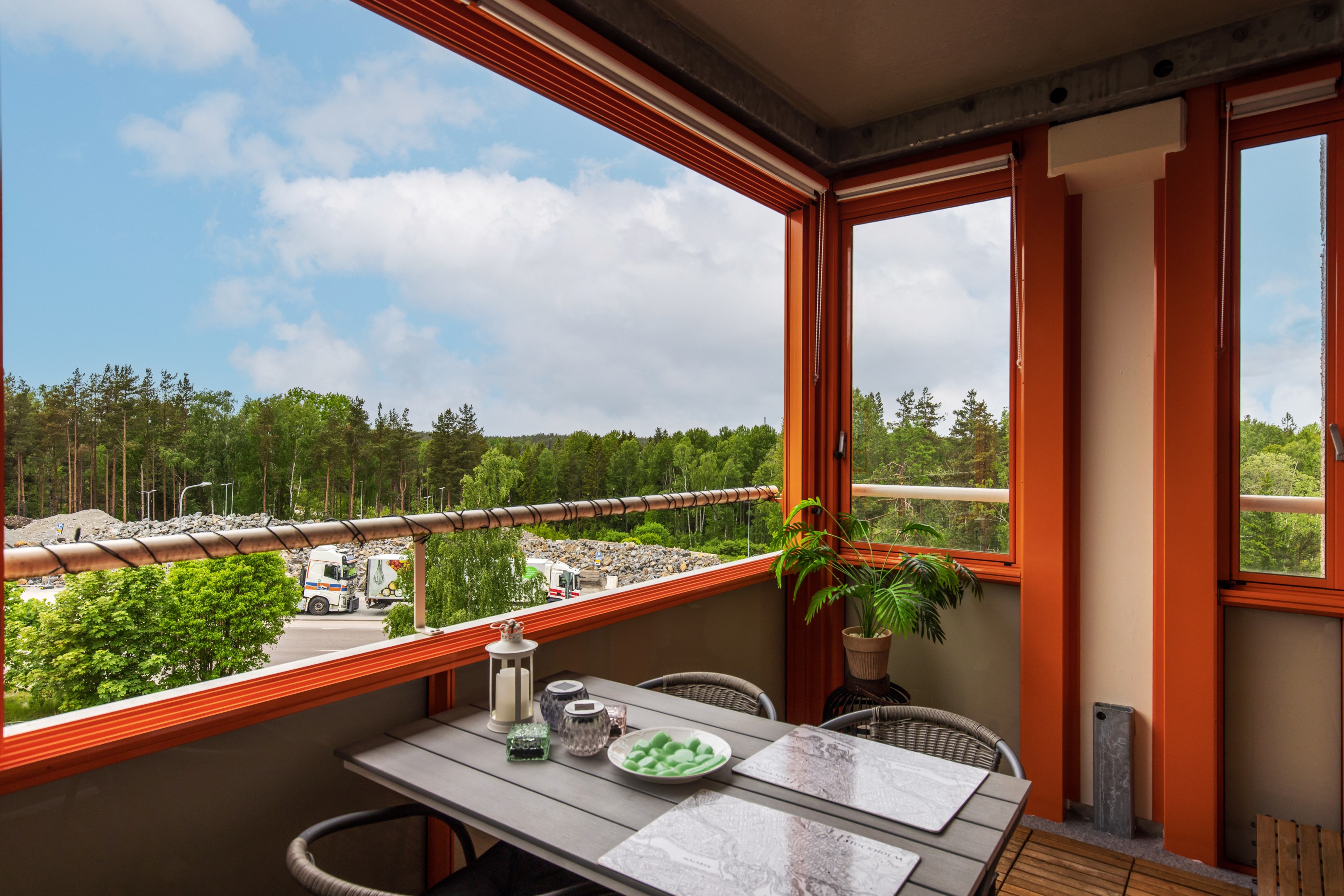 Bostadsbild från Ormingeringen 71, Kommande i Västra Orminge, Nacka