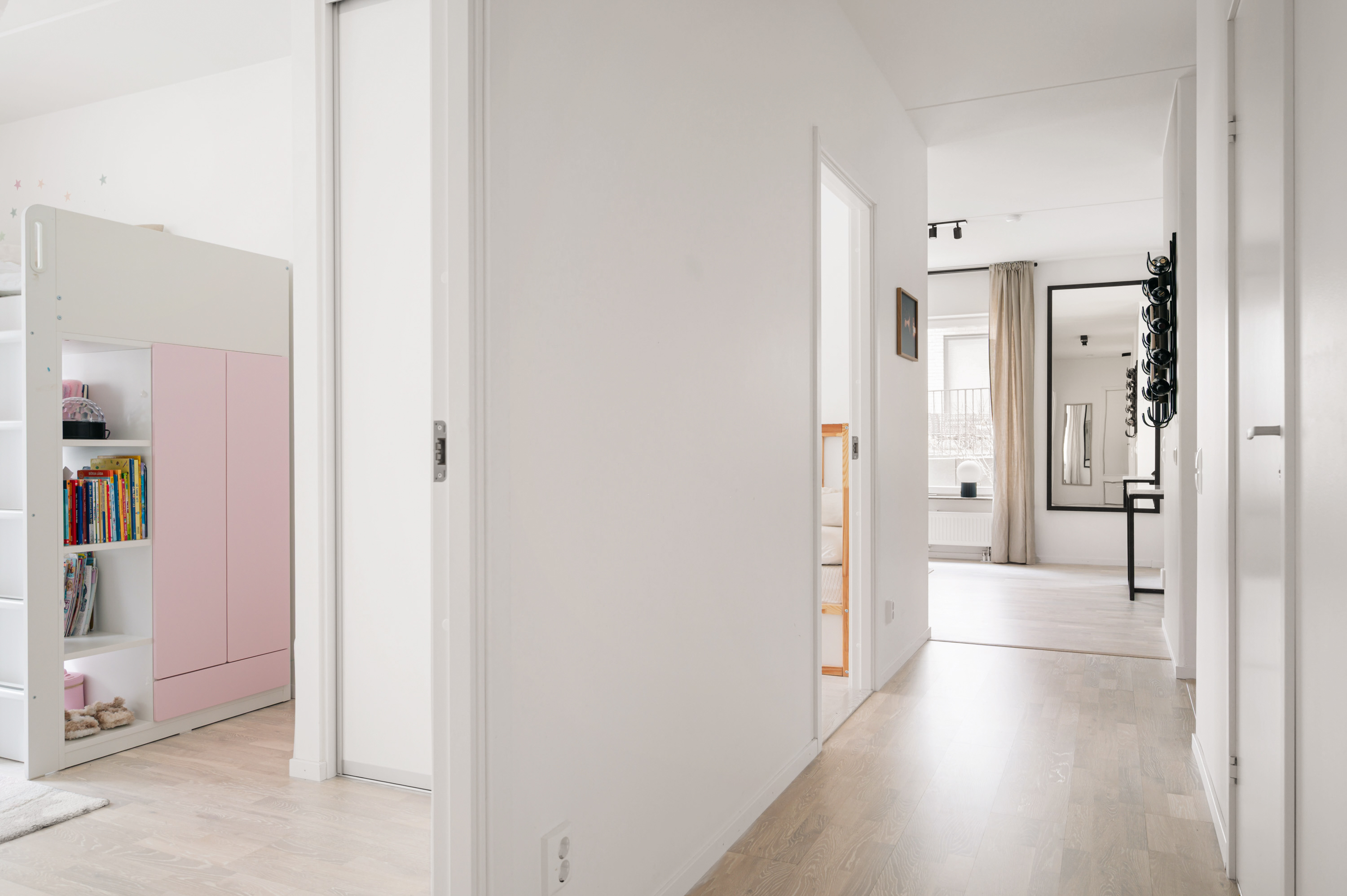 Bostadsbild från Malstensgränd 4, Till salu i Jakobsberg, Järfälla