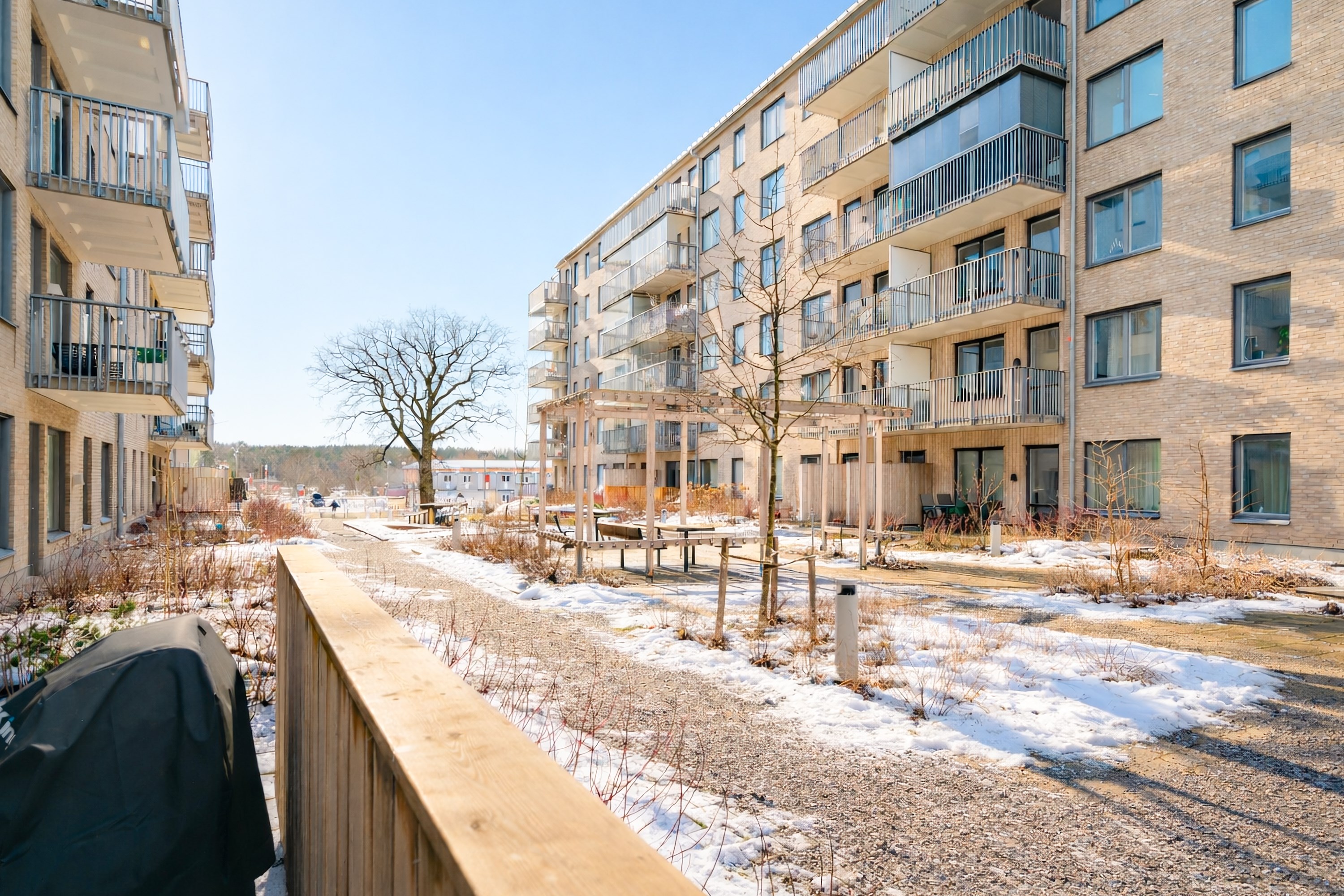 Bostadsbild från Malstensgränd 4, Till salu i Jakobsberg, Järfälla