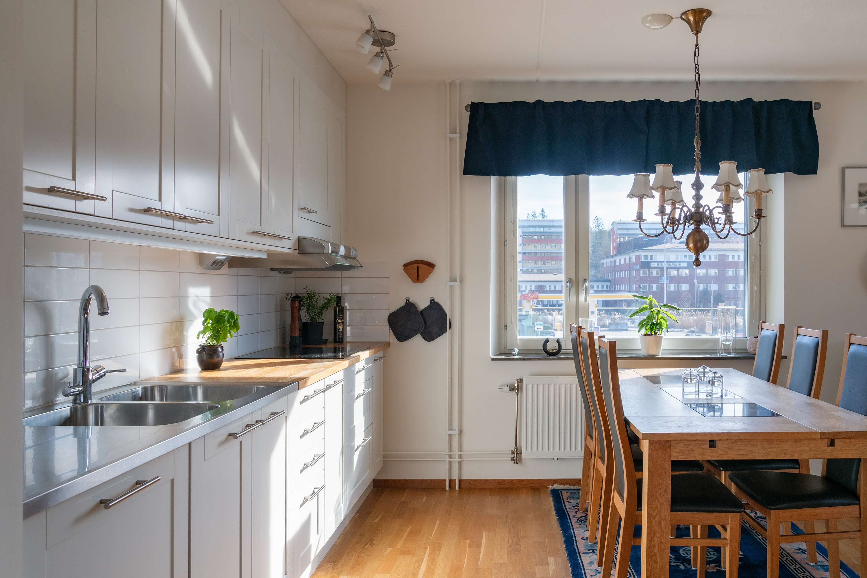 Bostadsbild från Fagerlidsvägen 1, Till salu i Tullinge Centralt, Botkyrka