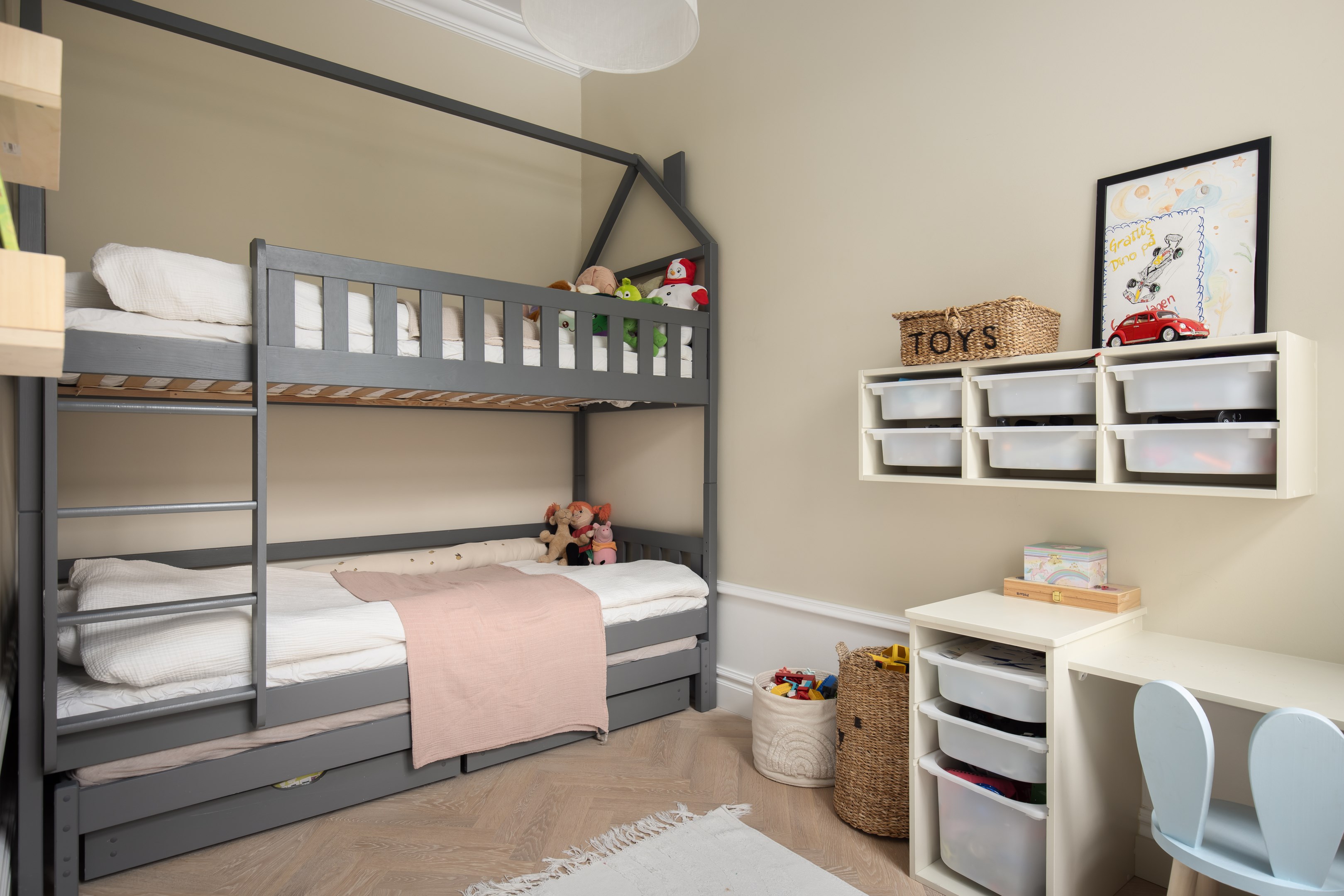 Bostadsbild från Surbrunnsgatan 17, Såld i Vasastan/Östermalm, Stockholm