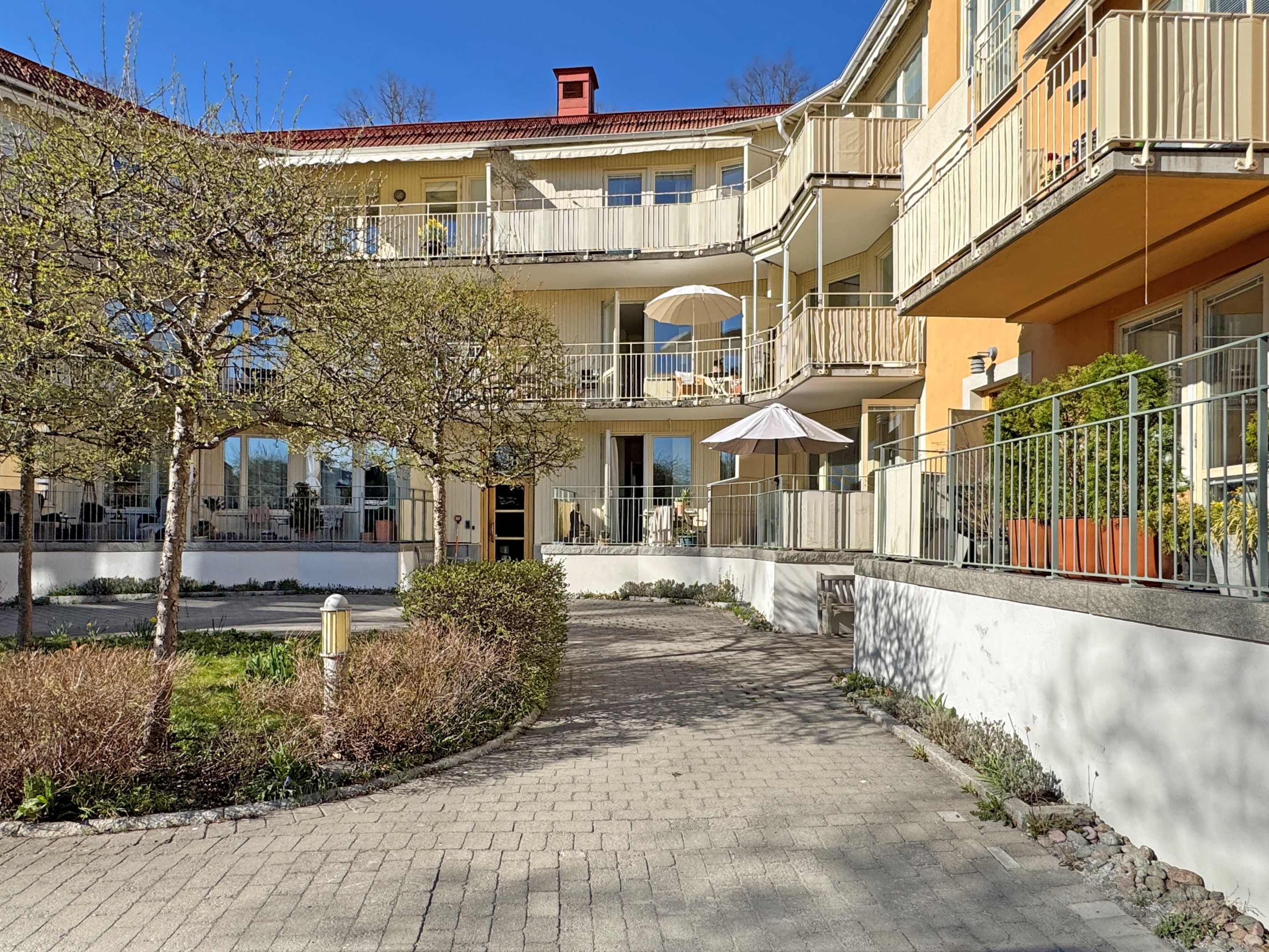 Bostadsbild från Äppelviksvägen 2B, Till salu i Bromma - Äppelviken, Stockholm