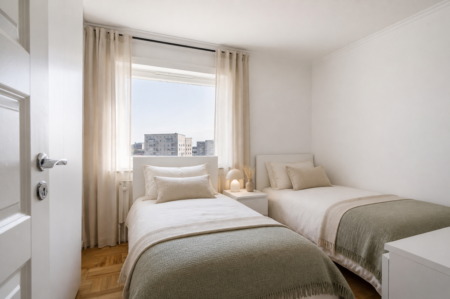Bostadsbild från Framnäsbacken 1, Till salu i Solna - Skytteholm, Solna