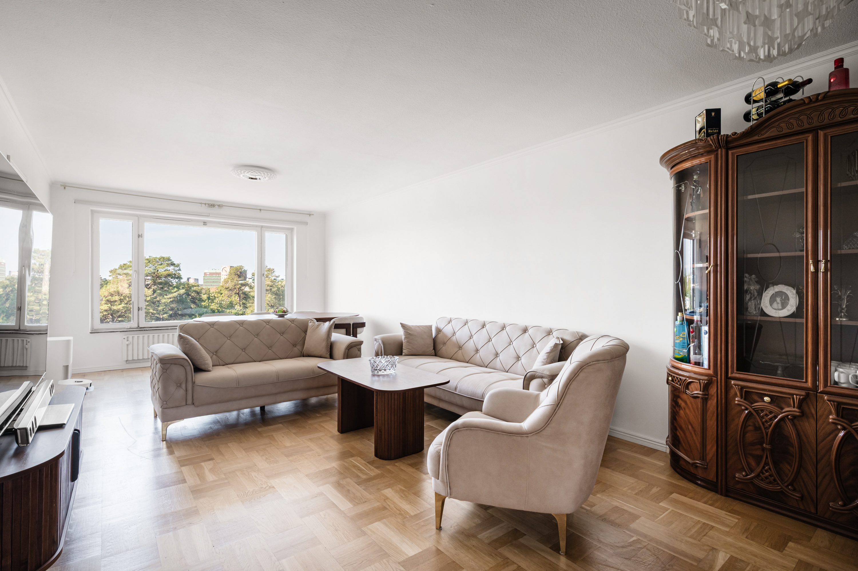 Bostadsbild från Framnäsbacken 1, Till salu i Solna - Skytteholm, Solna