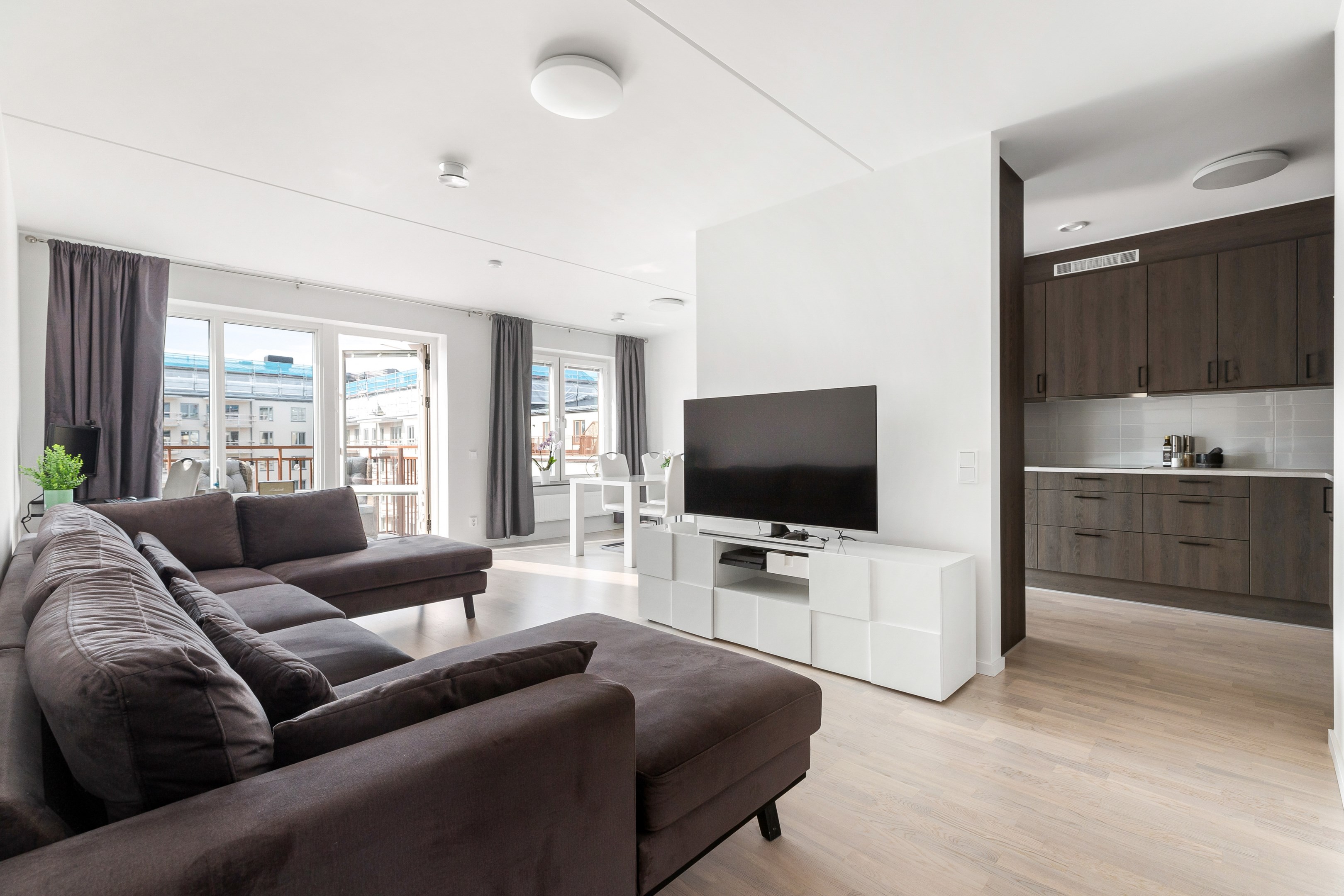 Bostadsbild från Järva skjutbaneväg 27, Till salu i Järvastaden, Solna