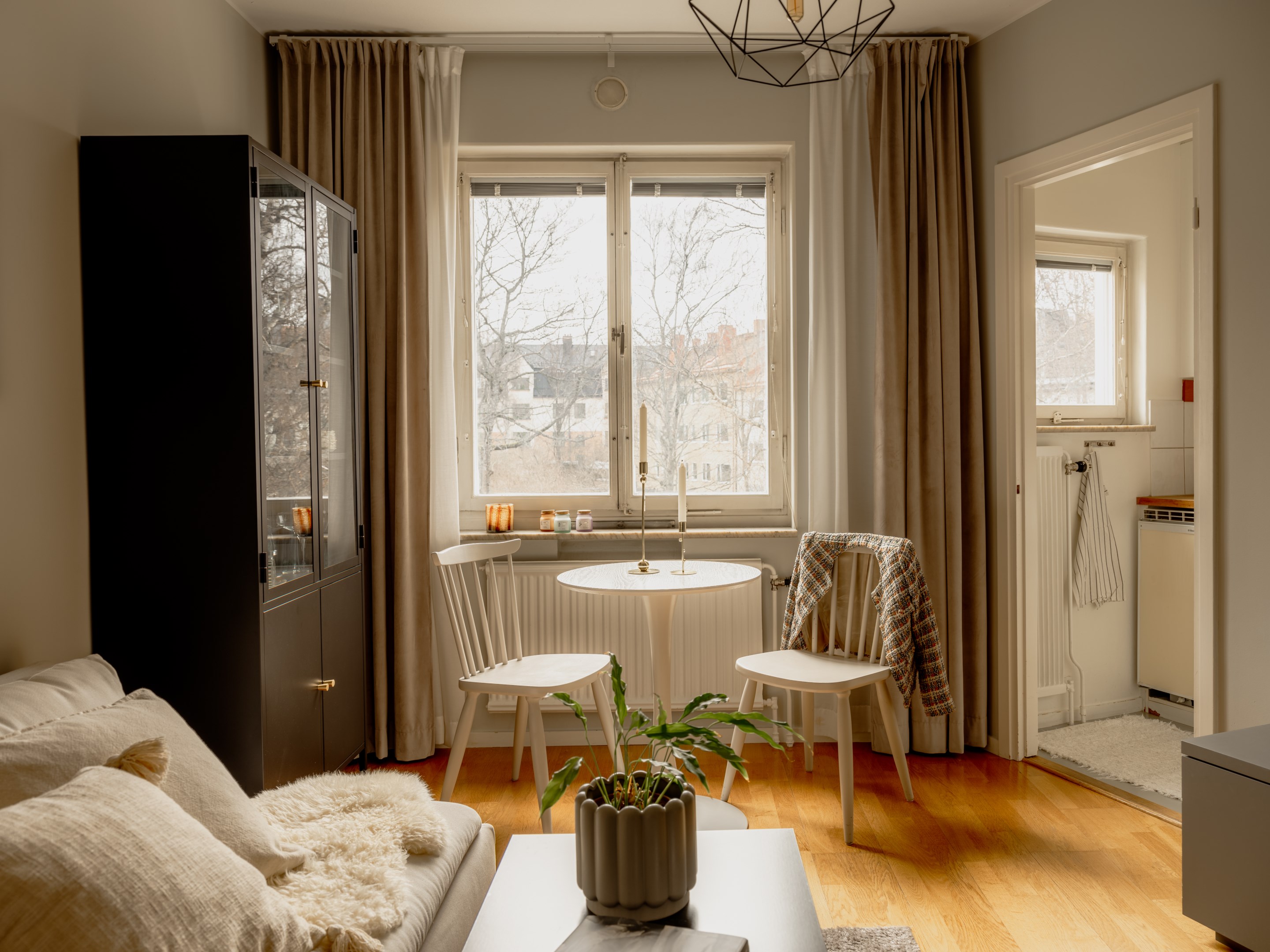 Bostadsbild från Tellusborgsvägen 33, 3tr, Till salu i Midsommarkransen, Stockholm