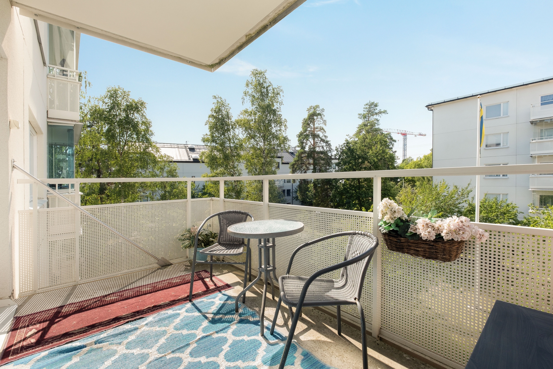 Bostadsbild från Fridensborgsvägen 37, Till salu i Järvastaden, Solna
