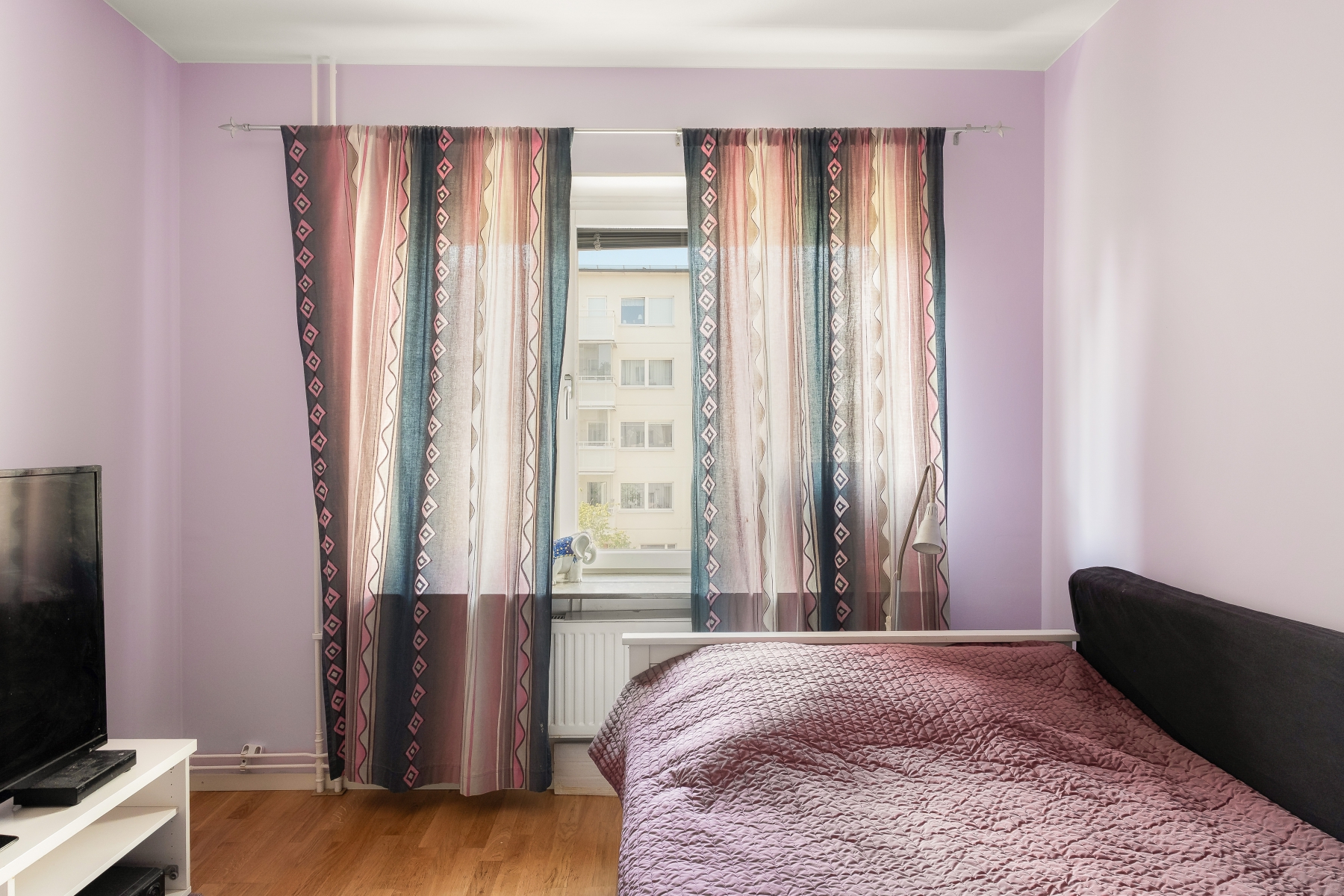 Bostadsbild från Fridensborgsvägen 37, Till salu i Järvastaden, Solna