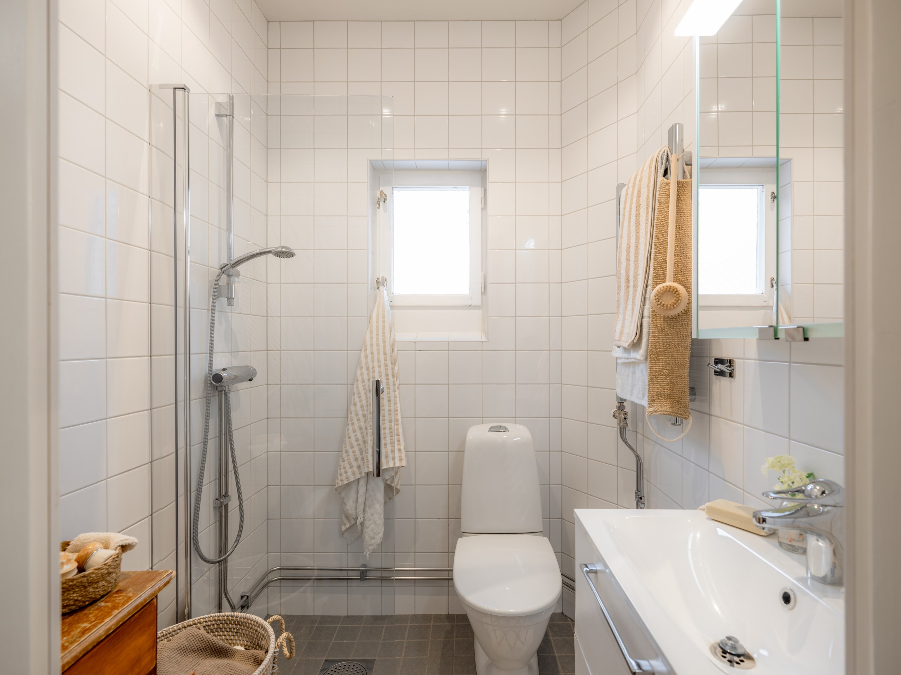 Bostadsbild från Fastlagsvägen 17, Till salu i Midsommarkransen, Stockholm