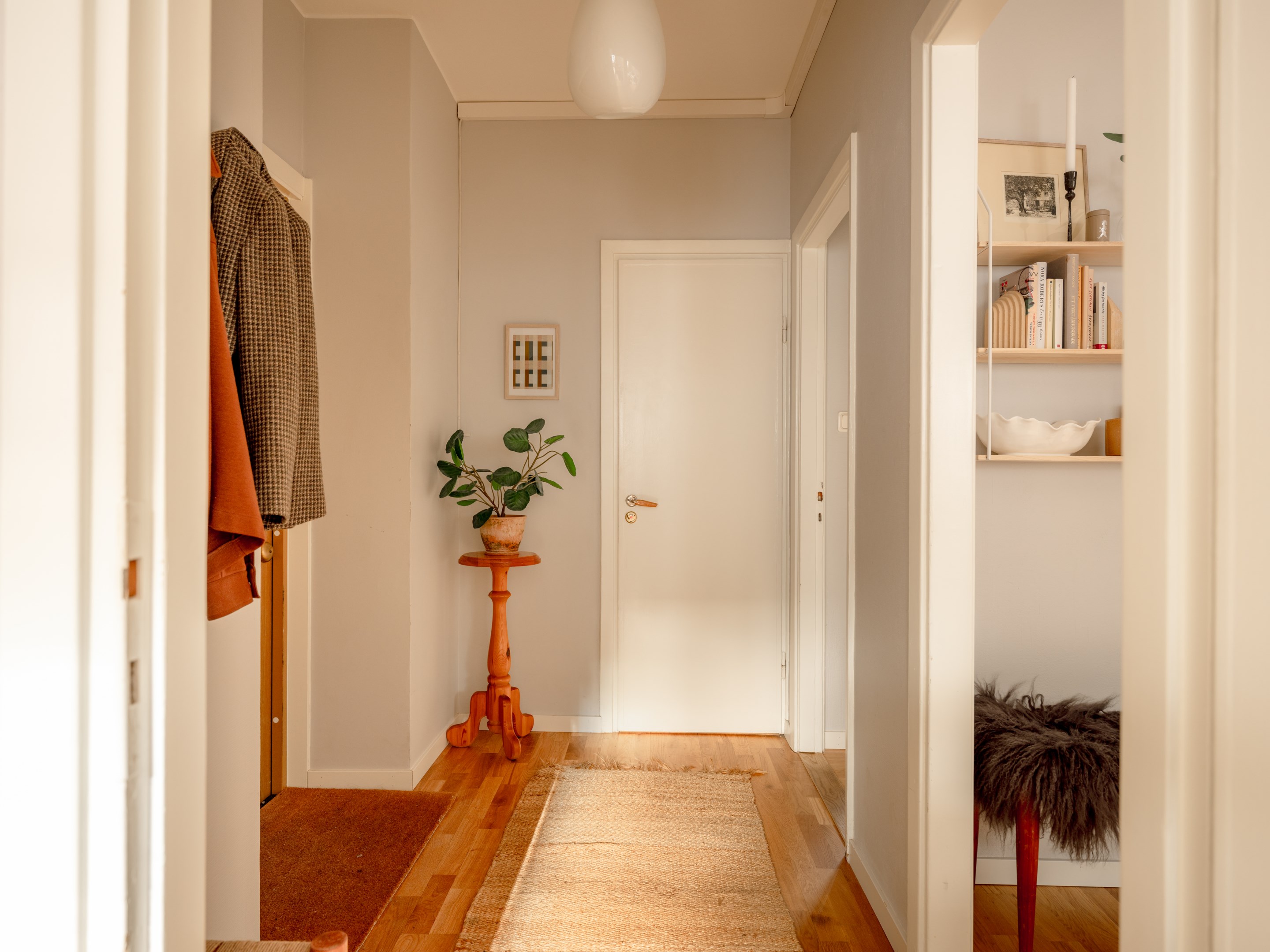 Bostadsbild från Fastlagsvägen 17, Till salu i Midsommarkransen, Stockholm