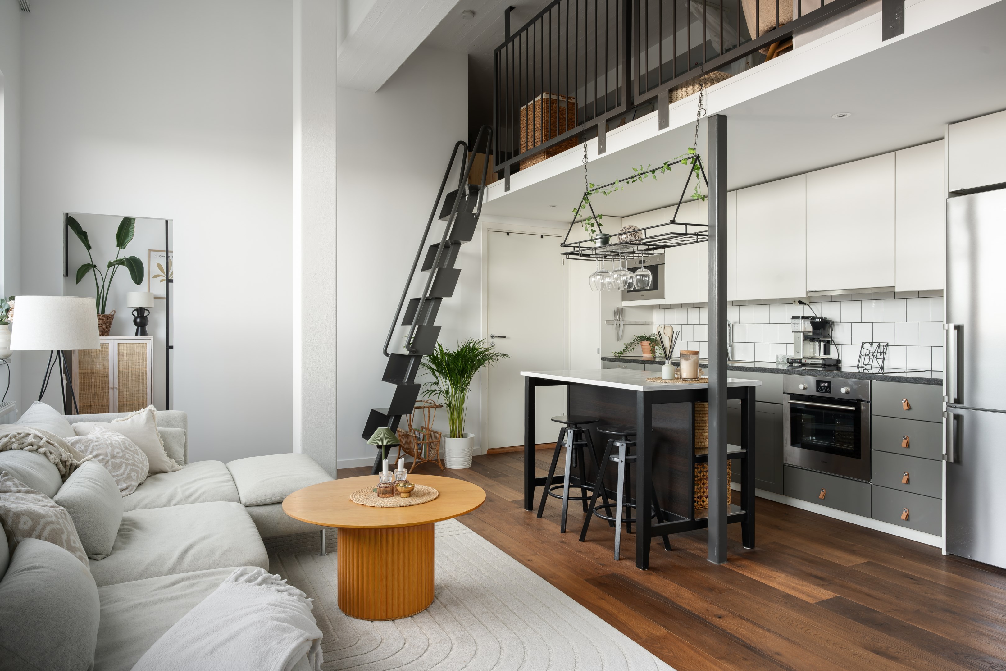 Bostadsbild från Stig Lindbergs Gata 17A, Till salu i Gustavsbergs - Porslinskvarteren, Värmdö