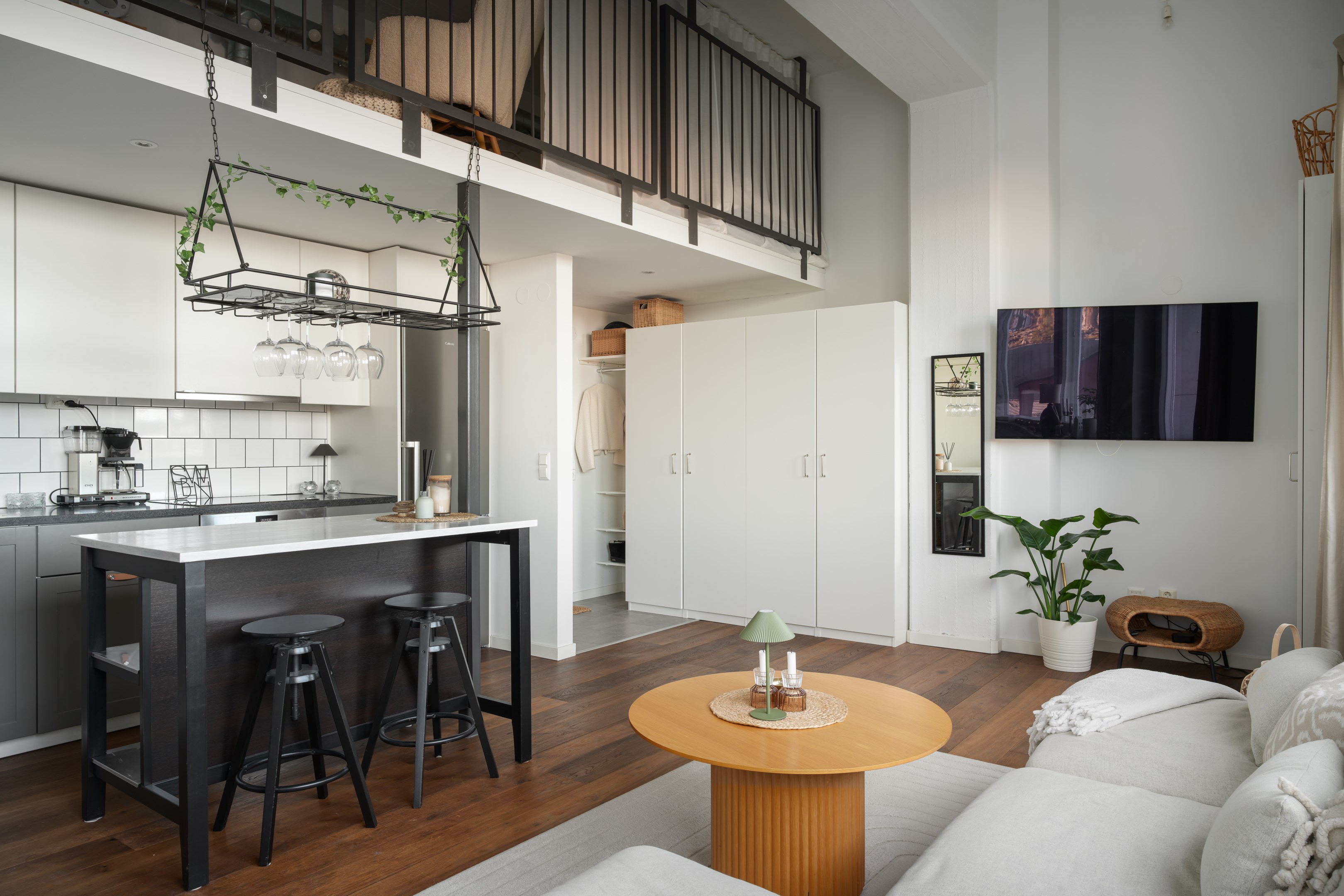 Bostadsbild från Stig Lindbergs Gata 17A, Till salu i Gustavsbergs - Porslinskvarteren, Värmdö