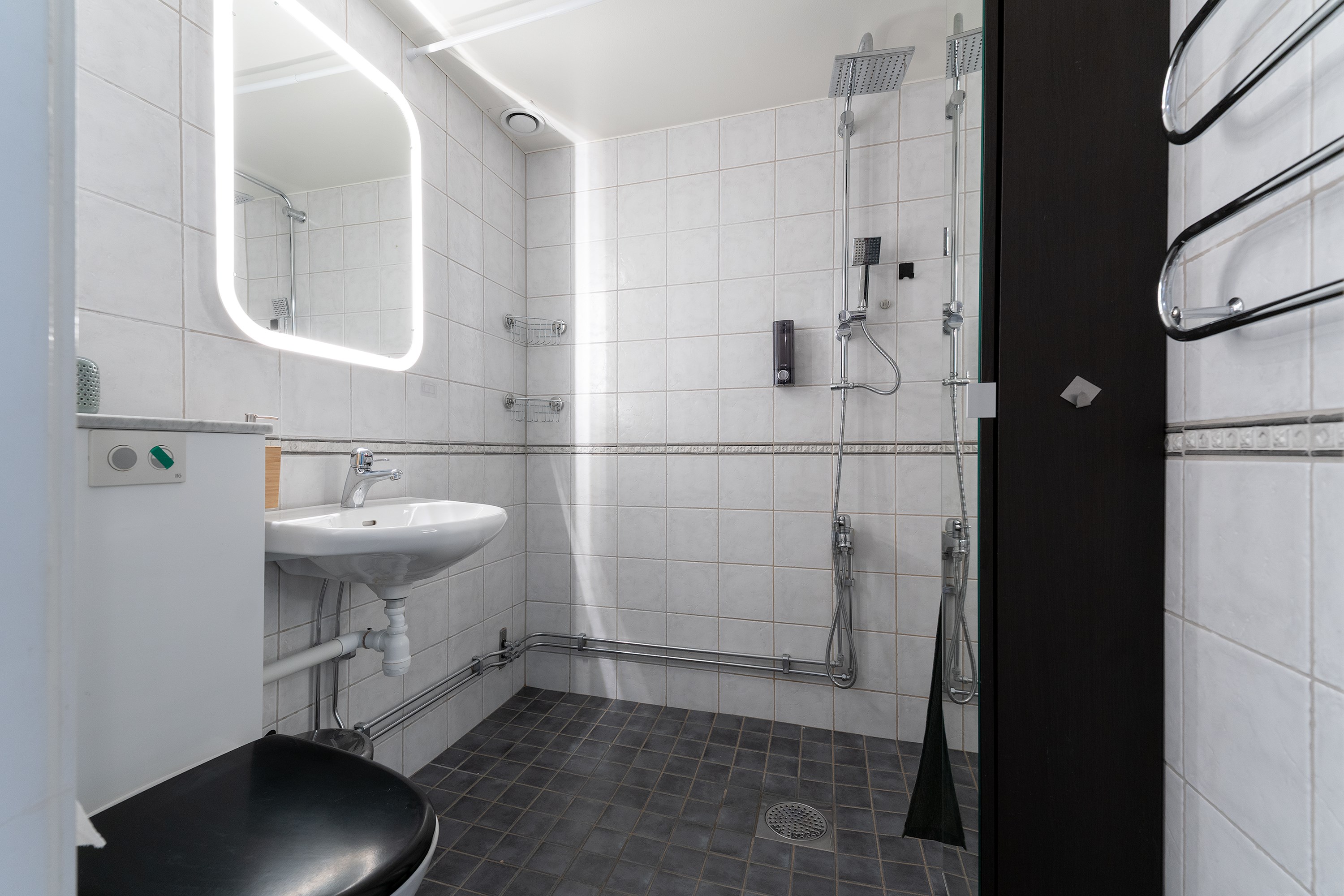 Bostadsbild från Tullingebergsvägen 8A, Kommande i G:a Tullingeberg, Botkyrka