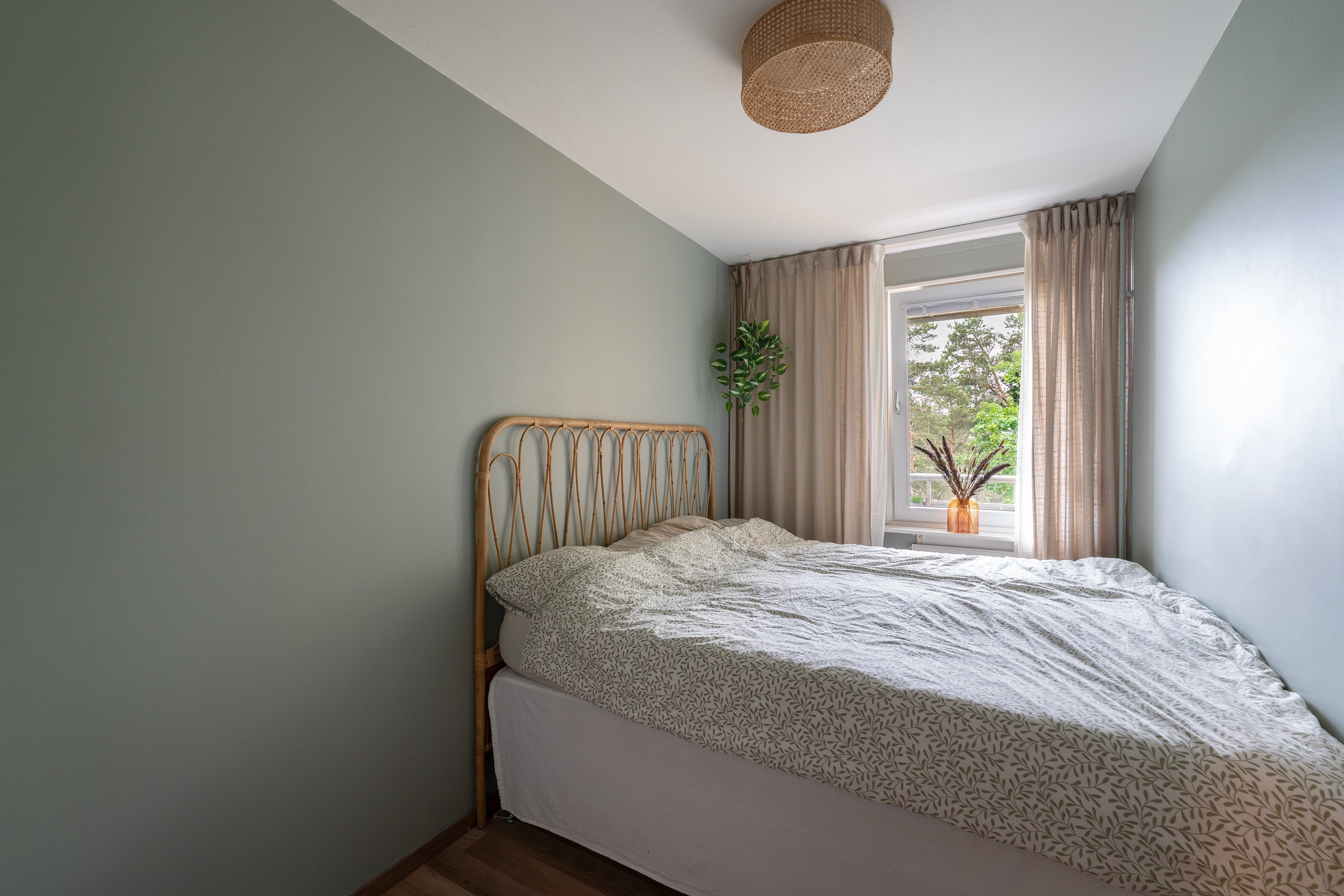 Bostadsbild från Tullingebergsvägen 8A, Kommande i G:a Tullingeberg, Botkyrka