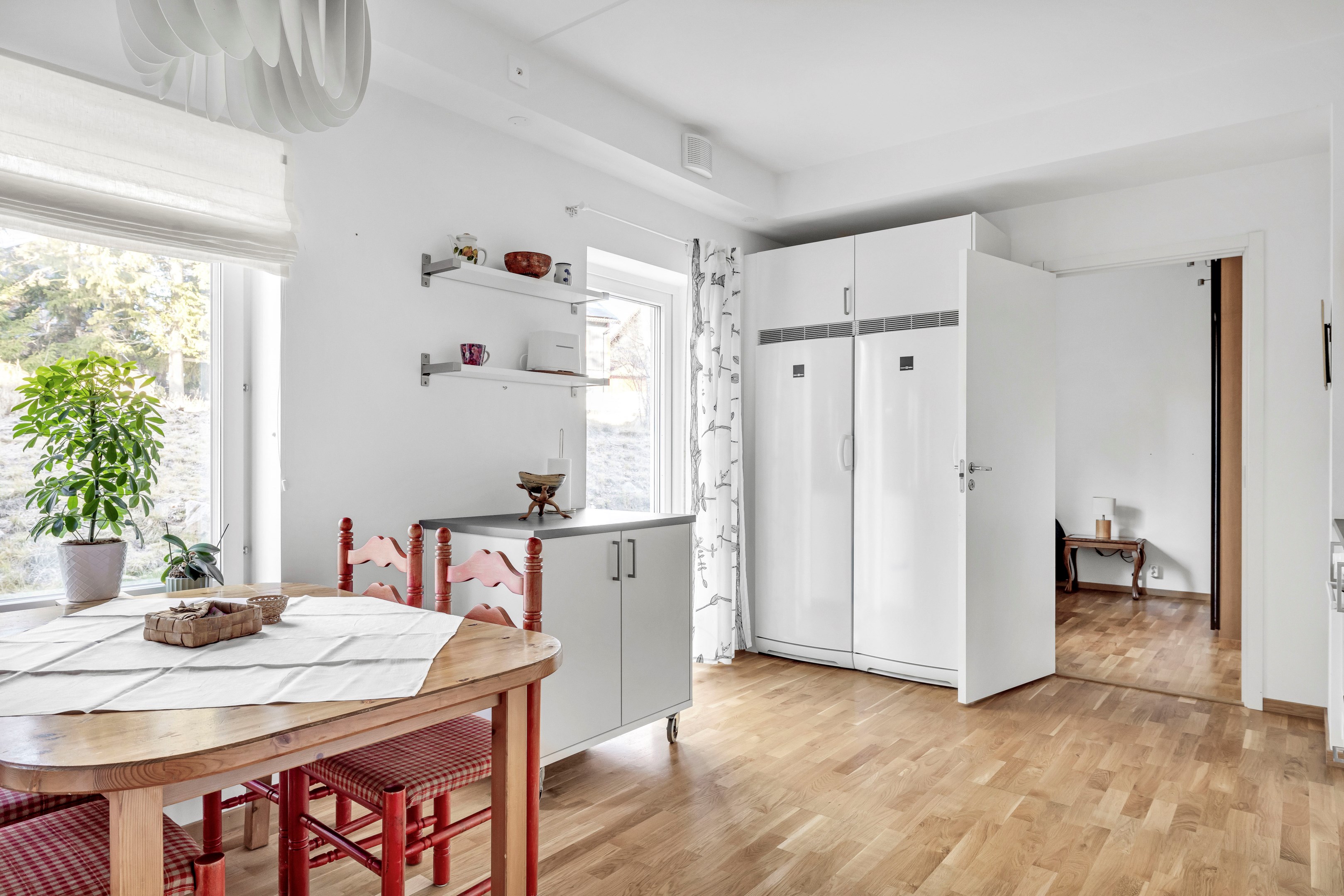 Bostadsbild från Opalvägen 83, Såld i Herrhagen, Uppsala