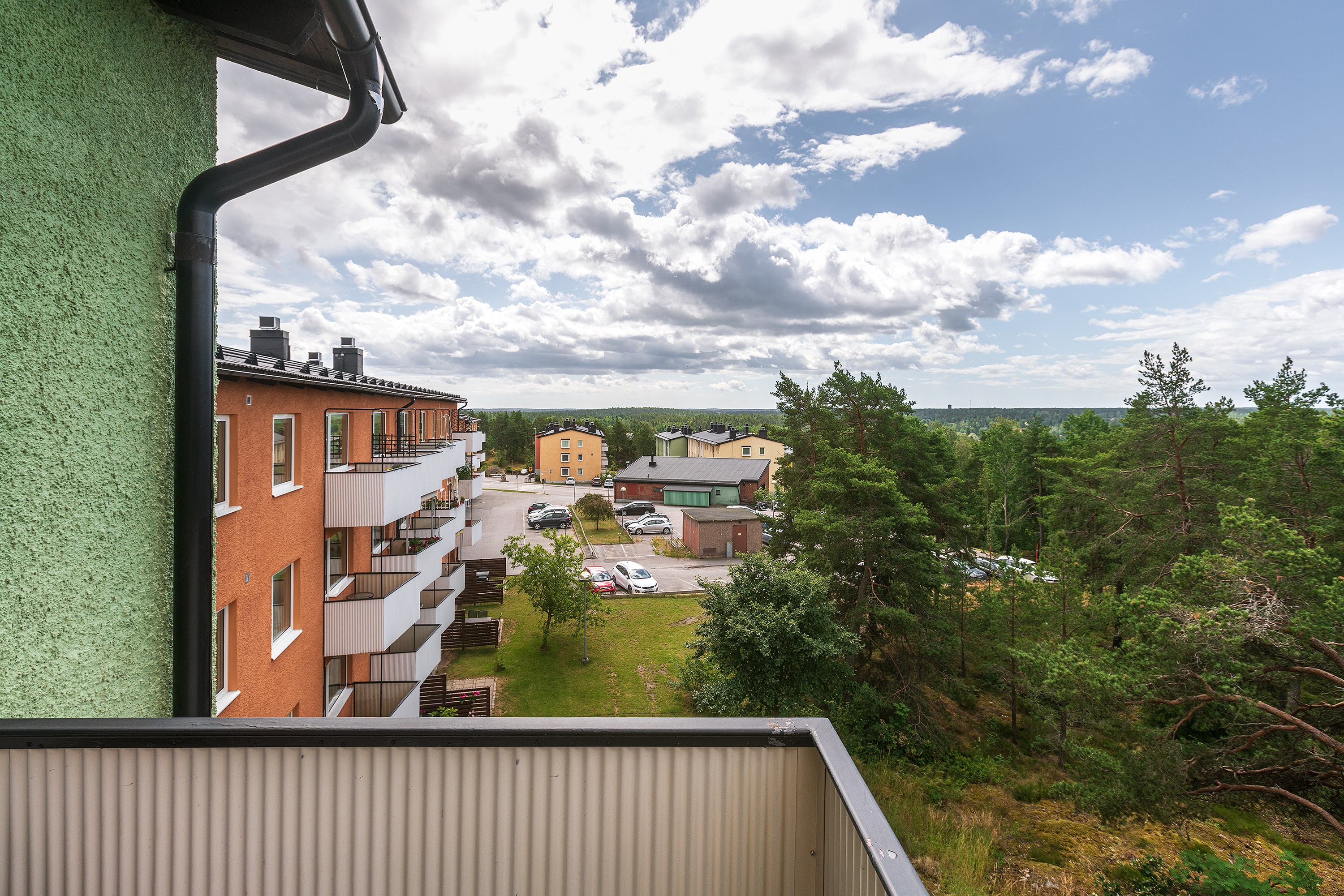 Bostadsbild från Månstorpsvägen 11, Kommande i G:a Tullingeberg, Botkyrka