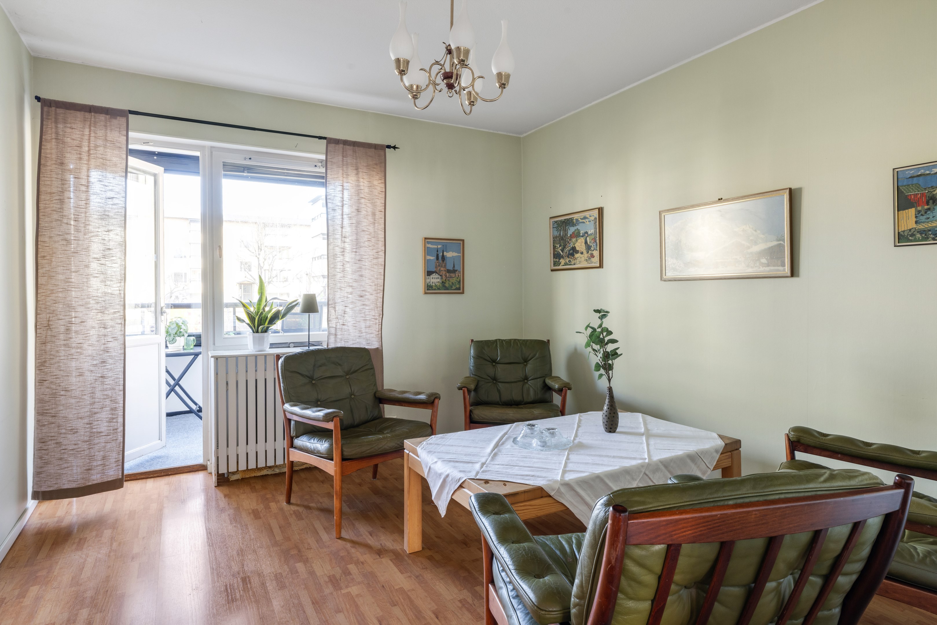 Bostadsbild från Regngatan 1, Såld i Gränby, Uppsala