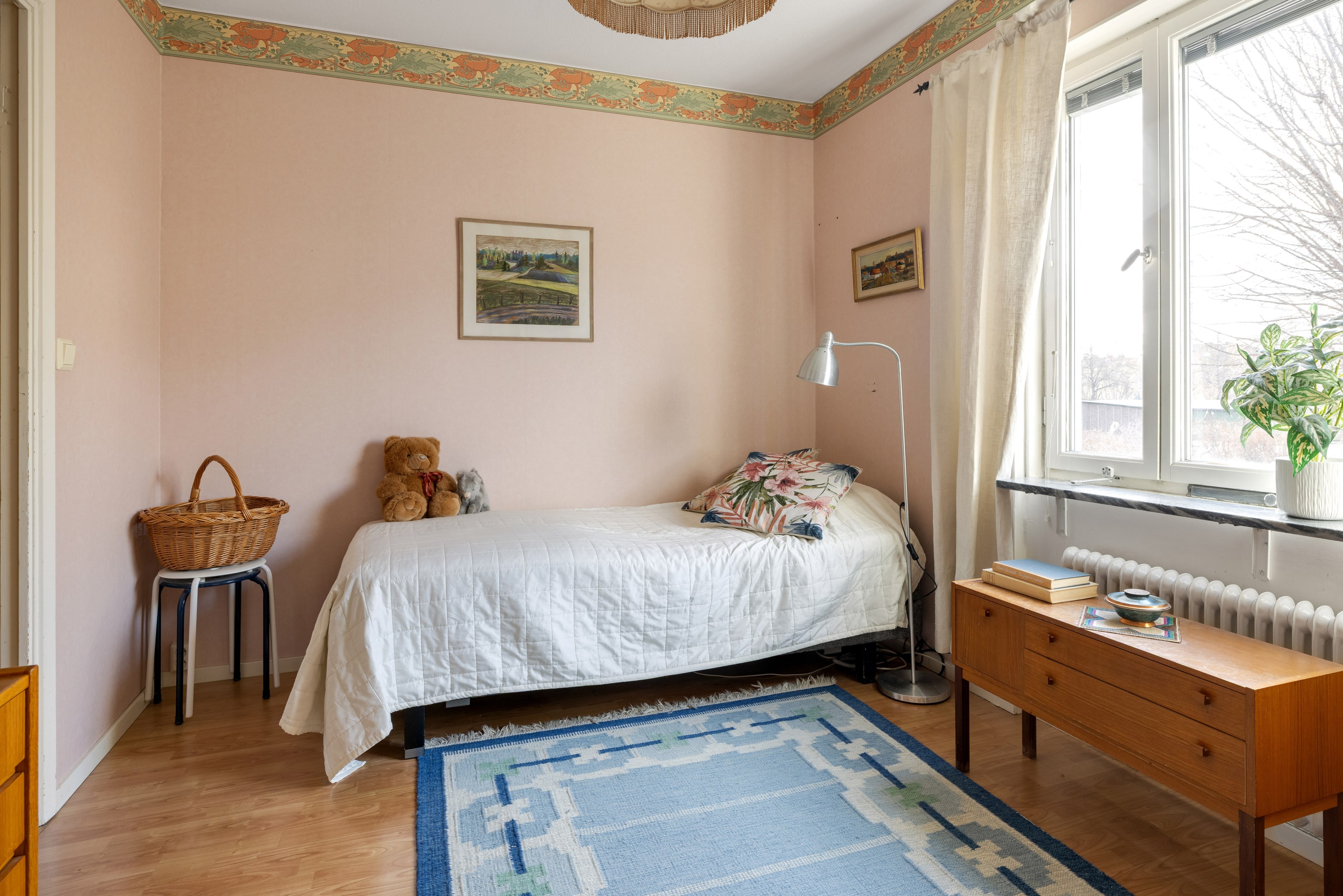 Bostadsbild från Regngatan 1, Såld i Gränby, Uppsala