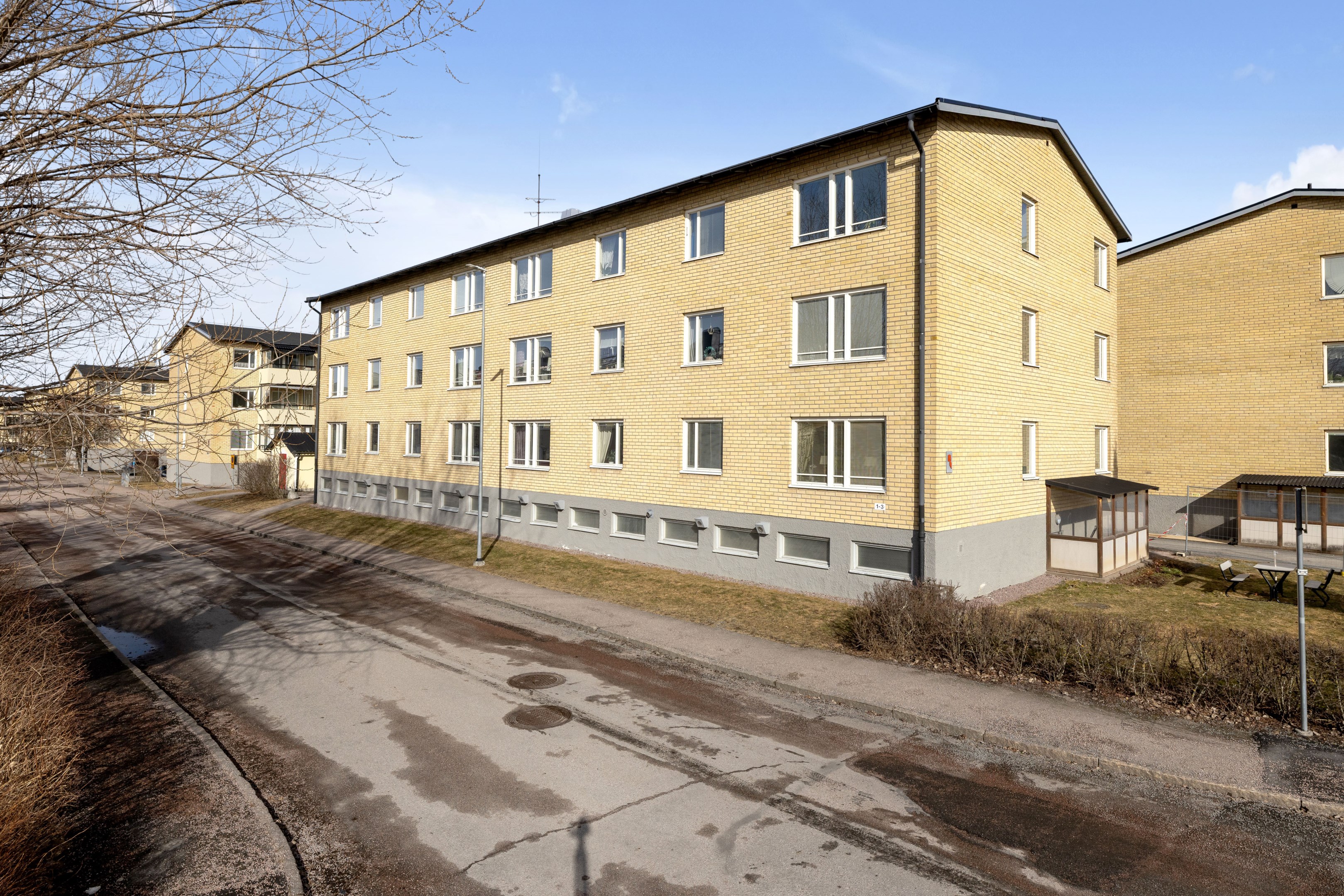 Bostadsbild från Regngatan 1, Såld i Gränby, Uppsala