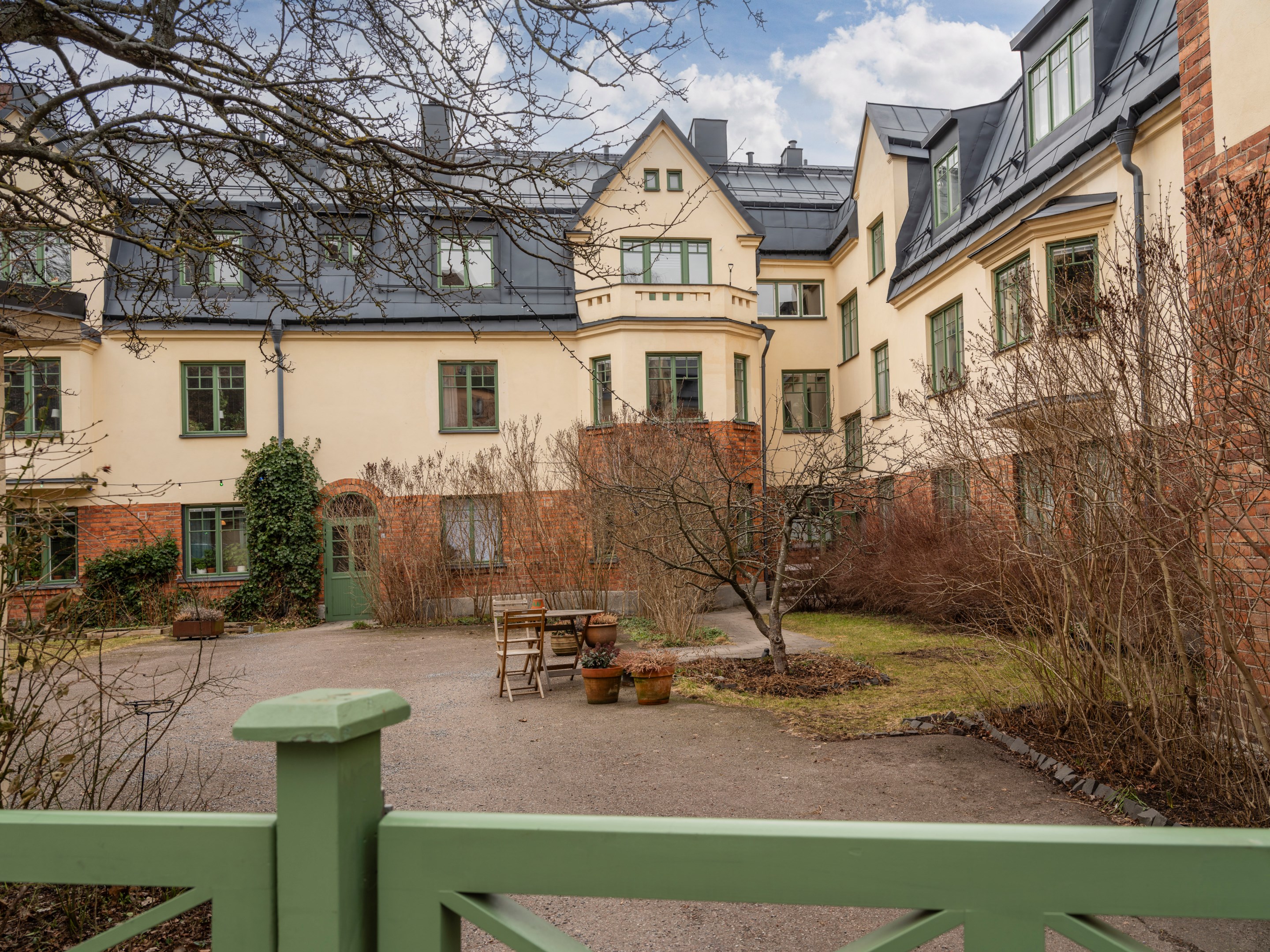 Bostadsbild från Nyborgsgränd 1, Såld i Midsommarkransen, Stockholm