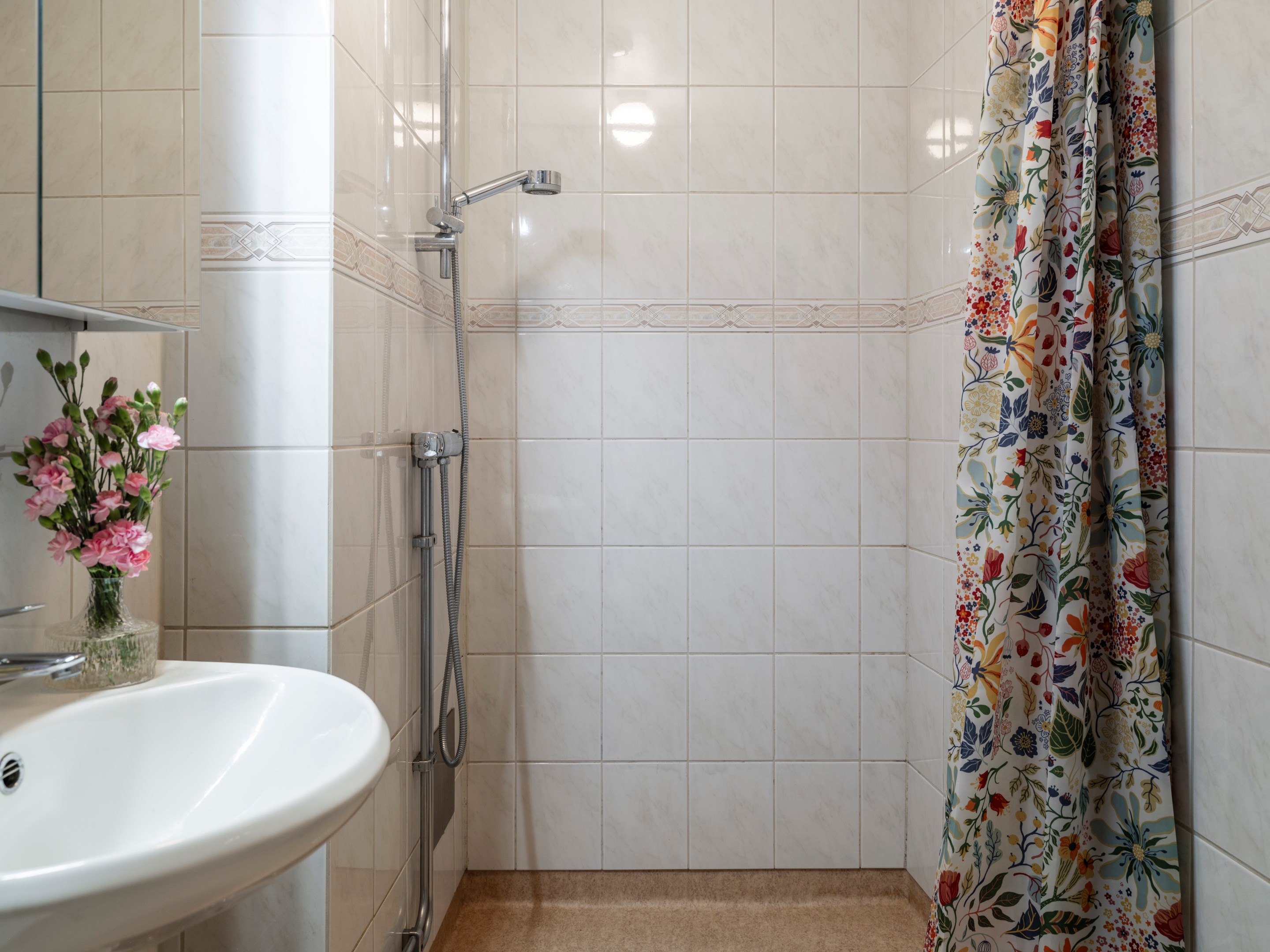 Bostadsbild från Nyborgsgränd 1, Såld i Midsommarkransen, Stockholm