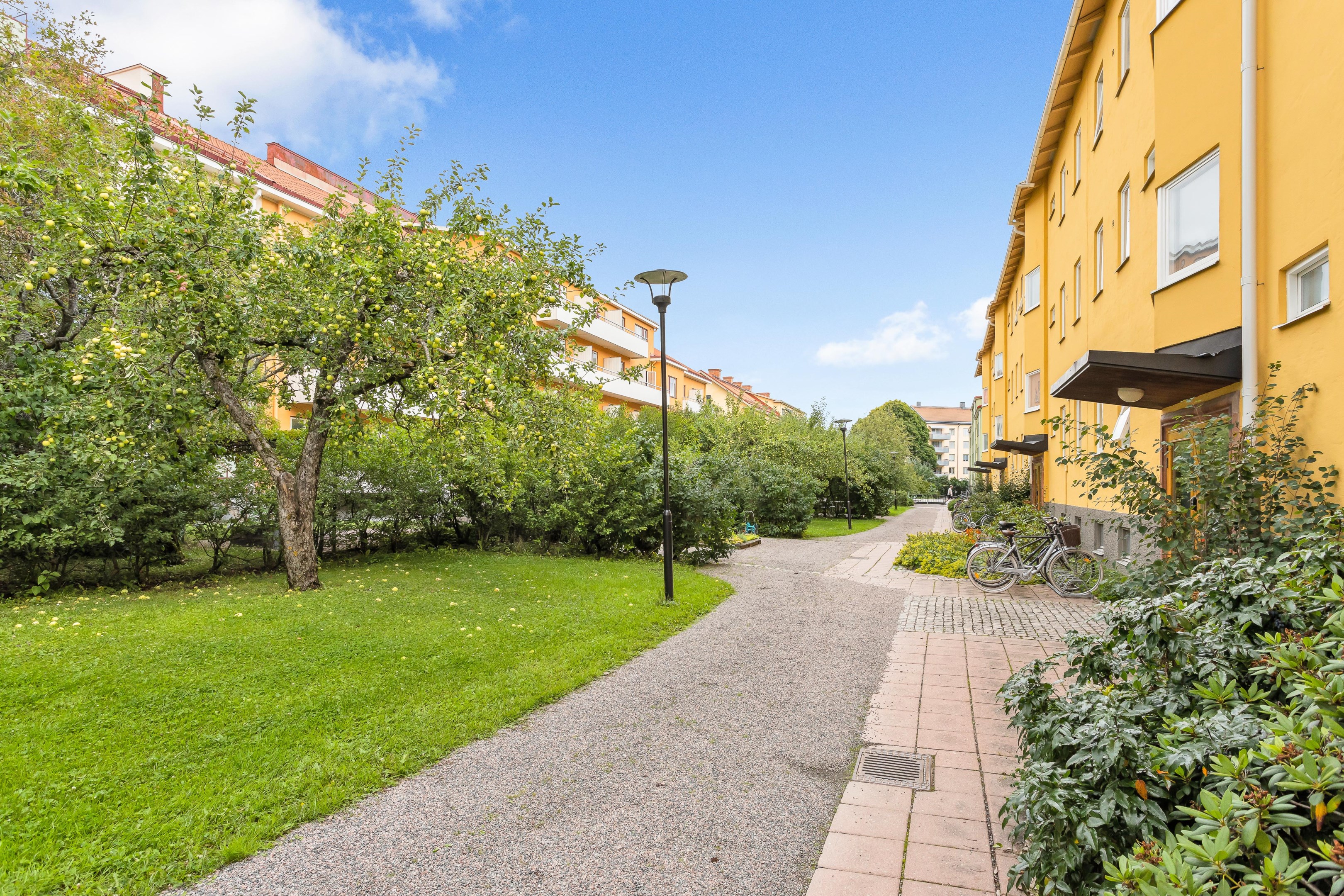 Bostadsbild från Kyrkogårdsgatan 16 F, Till salu i Luthagen, Uppsala