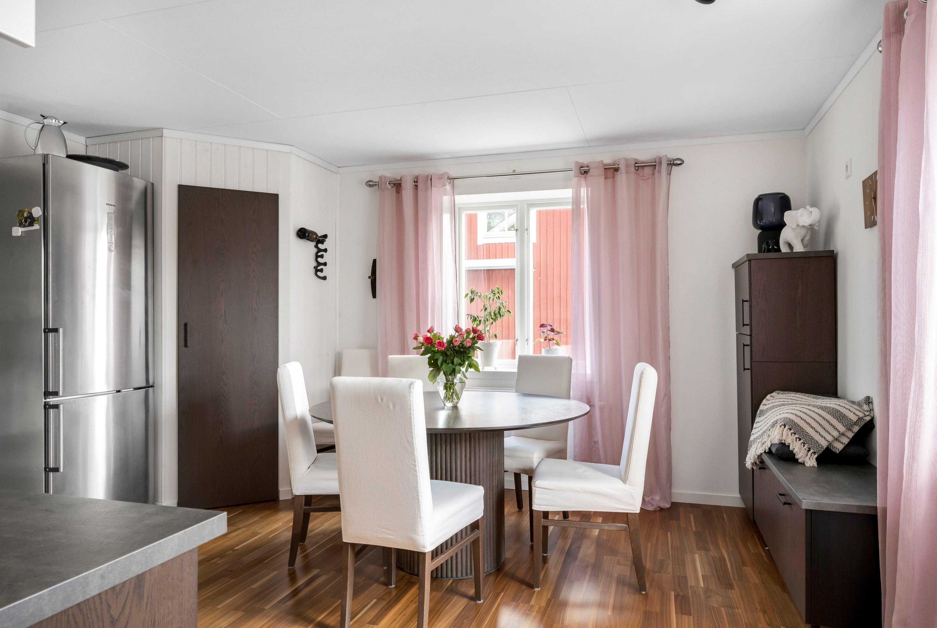 Bostadsbild från Länna Bruksgata 5, Till salu i Länna, Uppsala