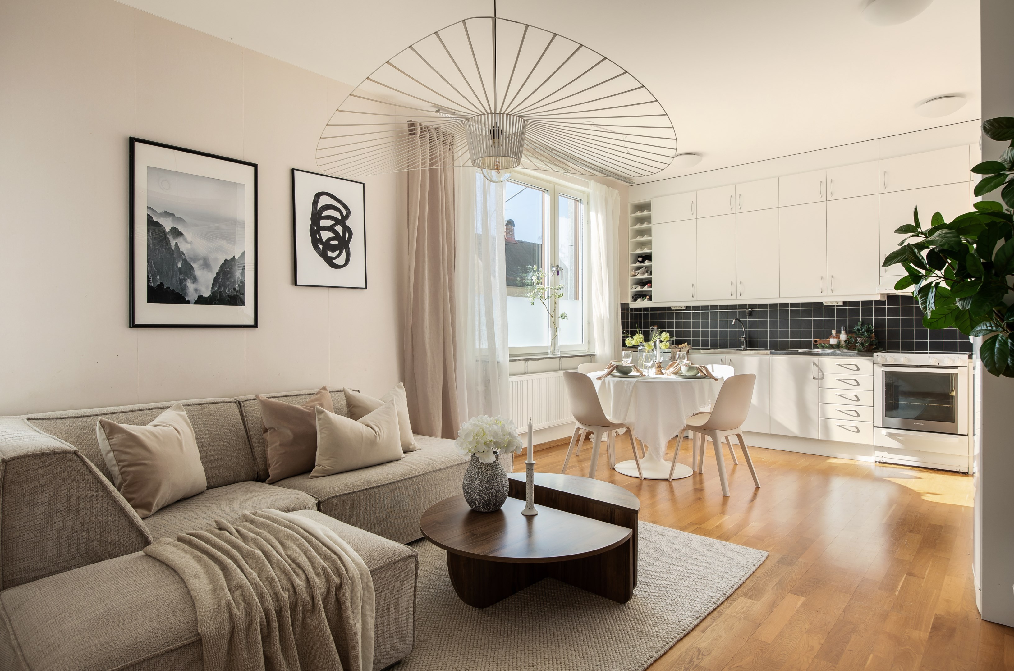 Bostadsbild från Gamla Tyresövägen 351D, Till salu i Enskede, Stockholm