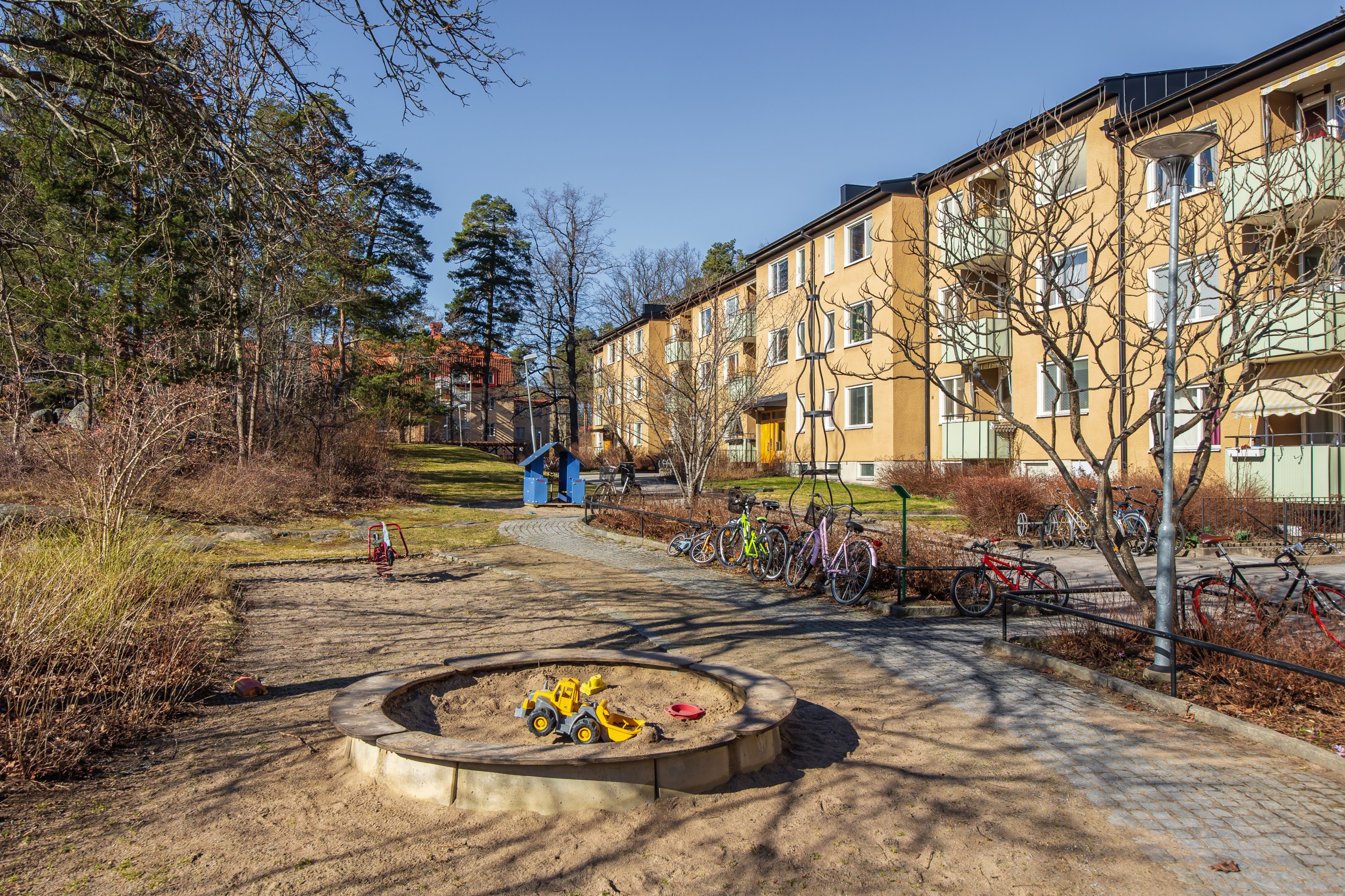 Bostadsbild från Gamla Tyresövägen 351D, Till salu i Enskede, Stockholm