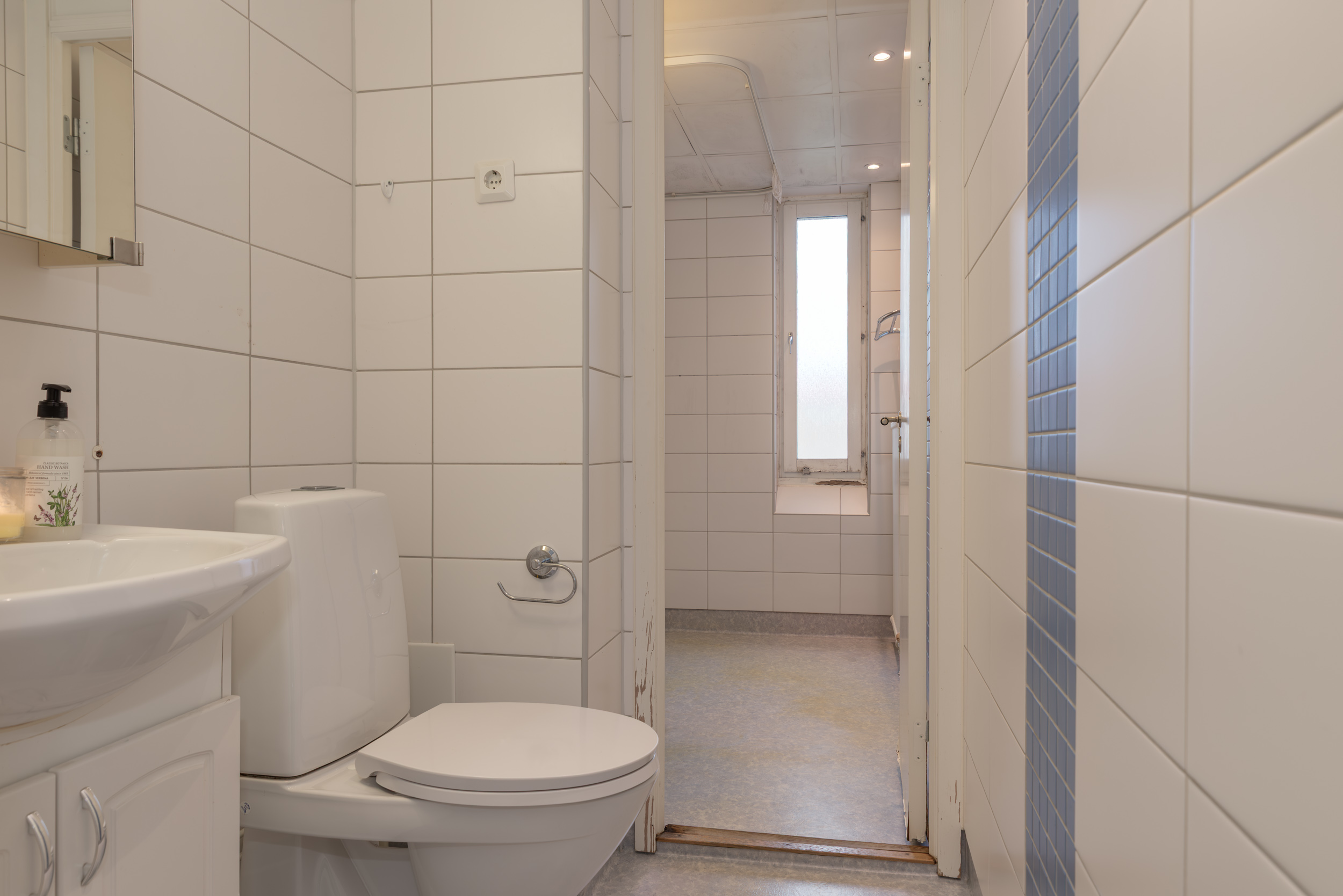 Bostadsbild från Lövhagsgatan 49, Till salu i Råby, Västerås
