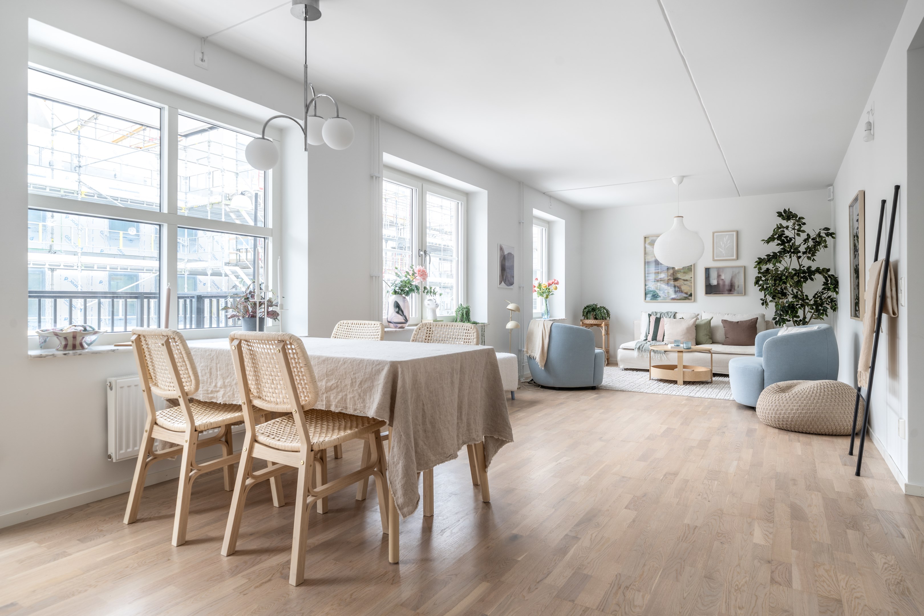 Bostadsbild från Slalomvägen 12, Till salu i Väsjön, Sollentuna