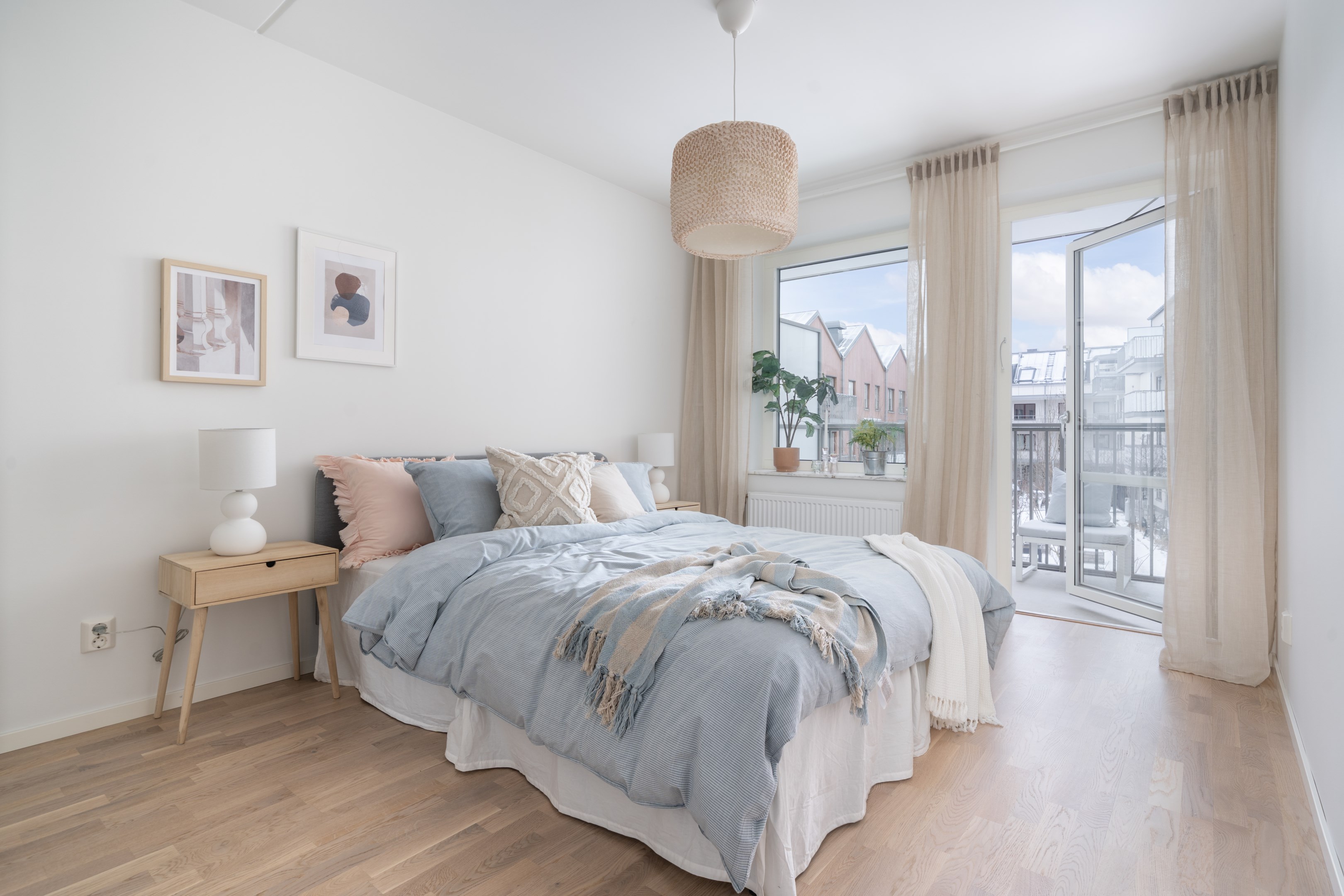 Bostadsbild från Slalomvägen 12, Till salu i Väsjön, Sollentuna