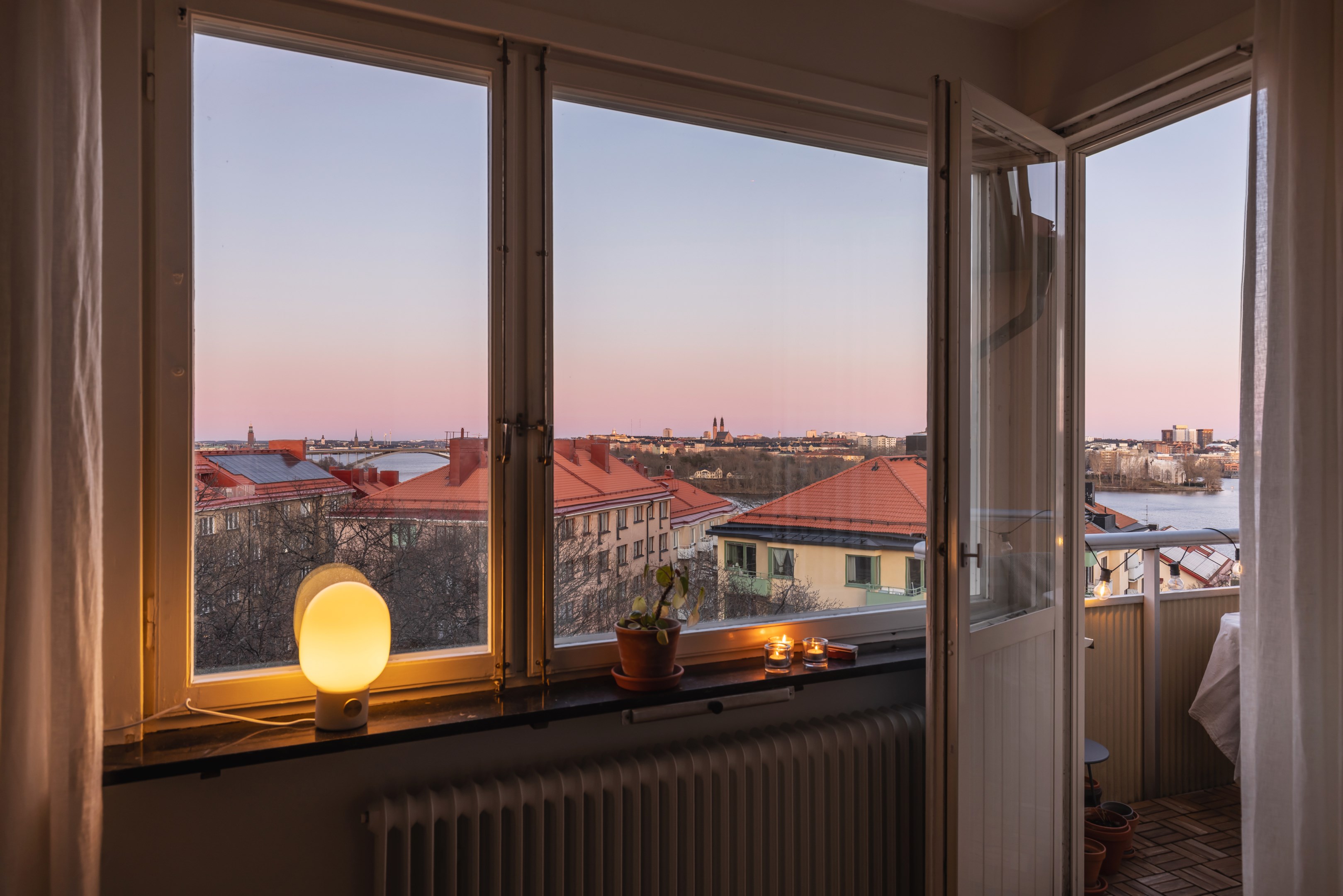 Bostadsbild från Strålgatan 8, Kommande i Lilla Essingen, Stockholm
